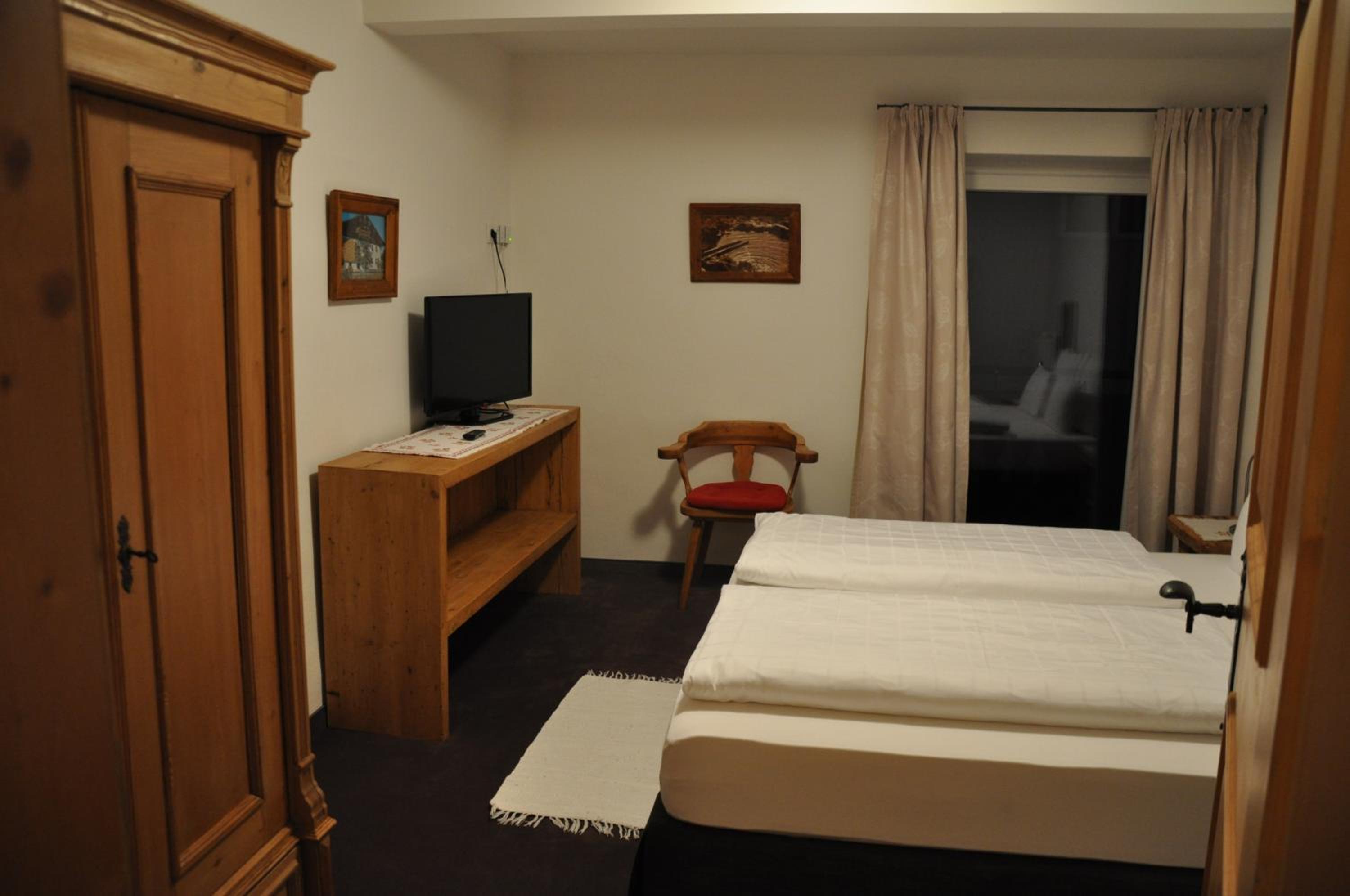 Photo 46