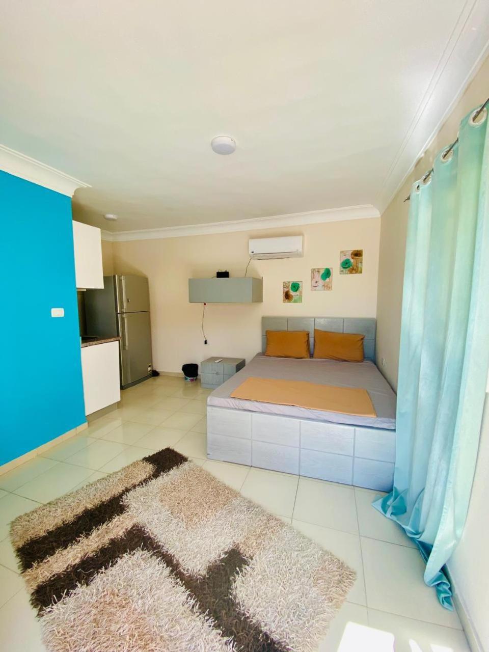 studio for daily rent