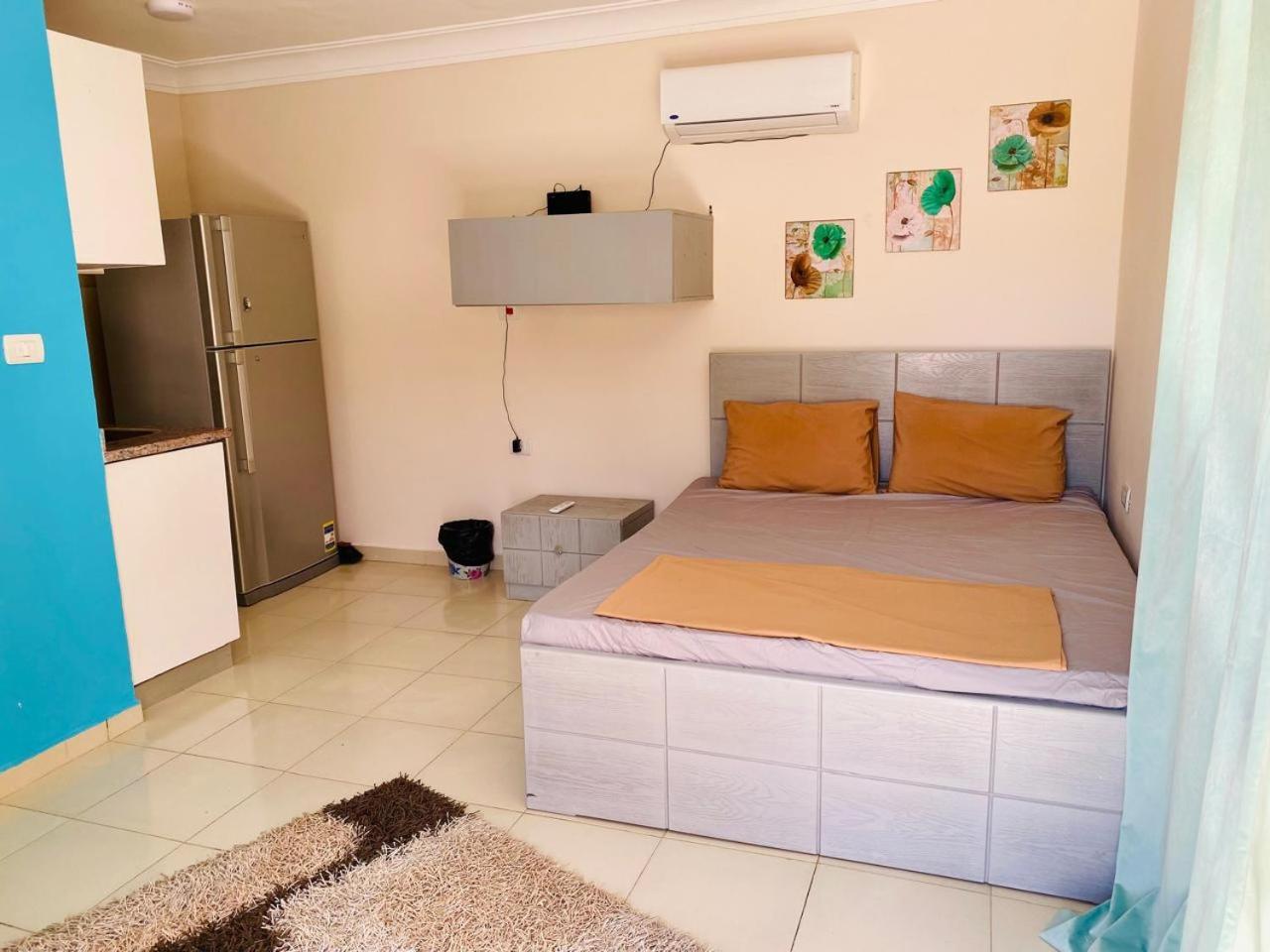 studio for daily rent