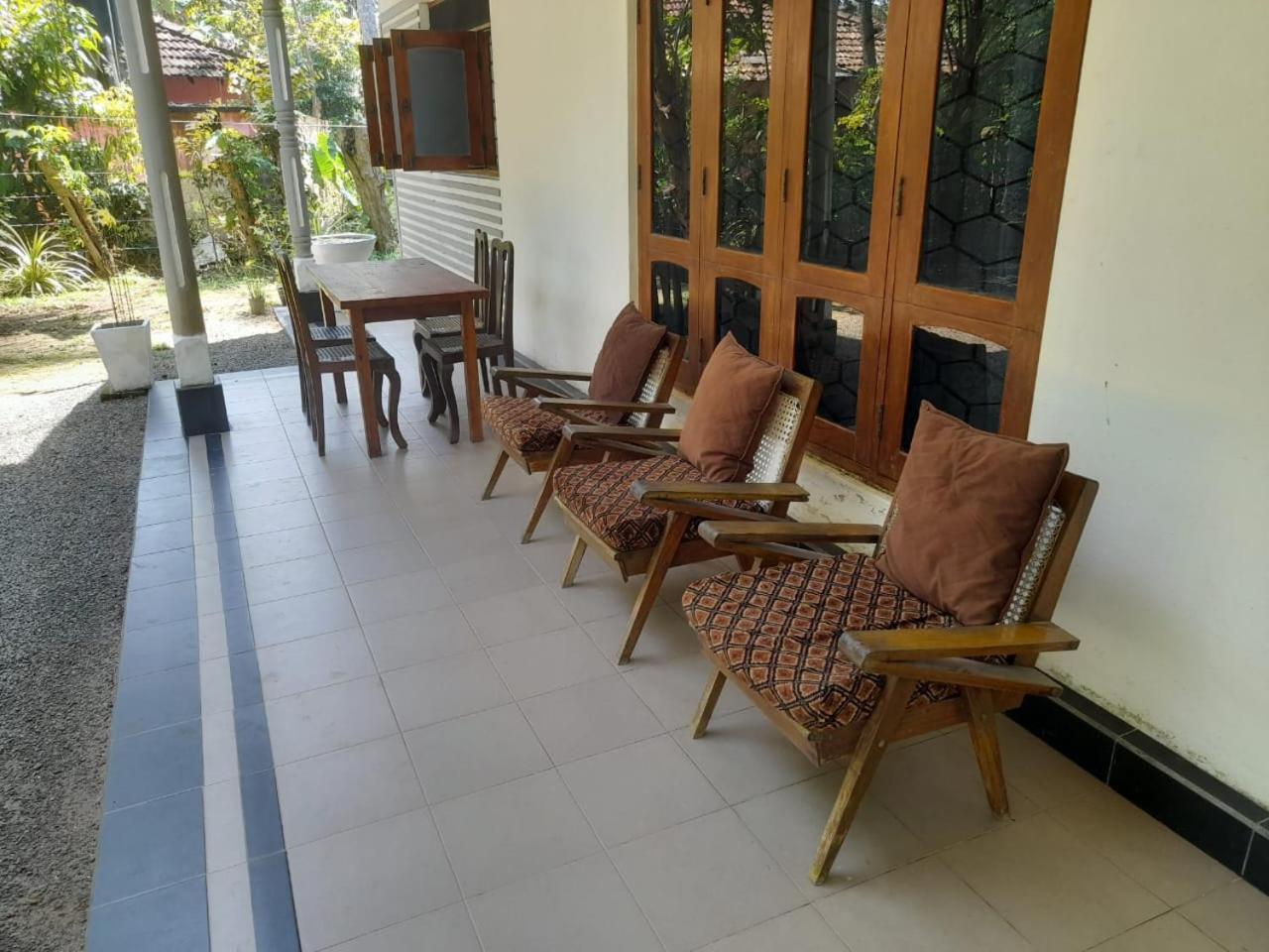 Senarath Villa