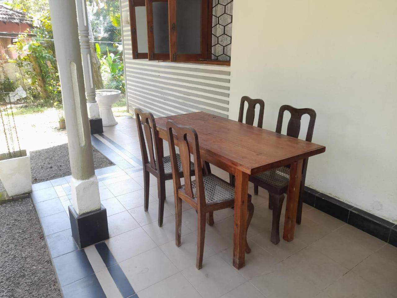 Senarath Villa
