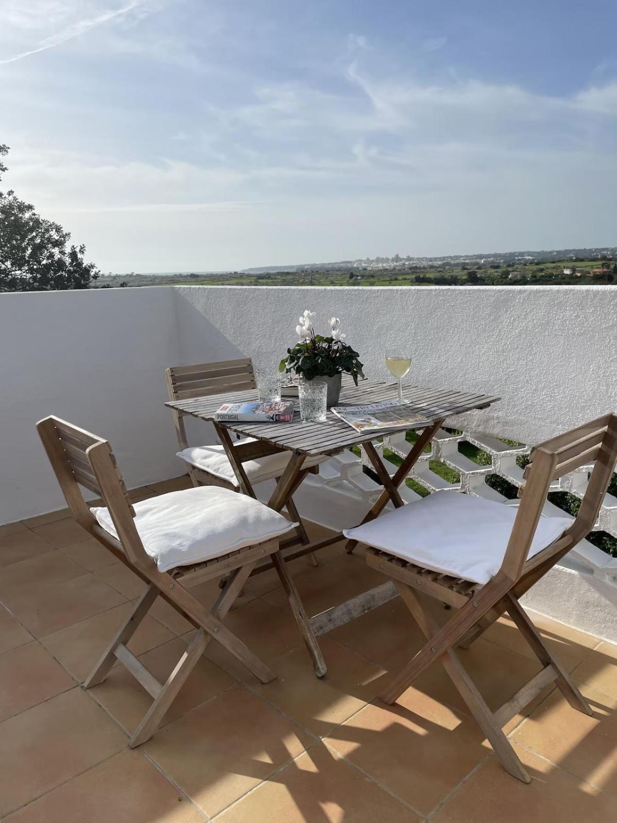 Luxury 2 Bedroom Villa on Quinta da Saudade