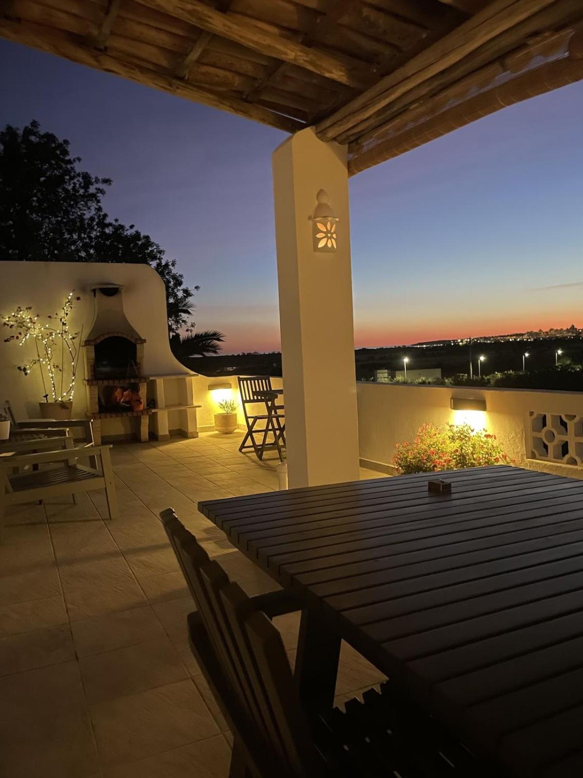 Luxury 2 Bedroom Villa on Quinta da Saudade