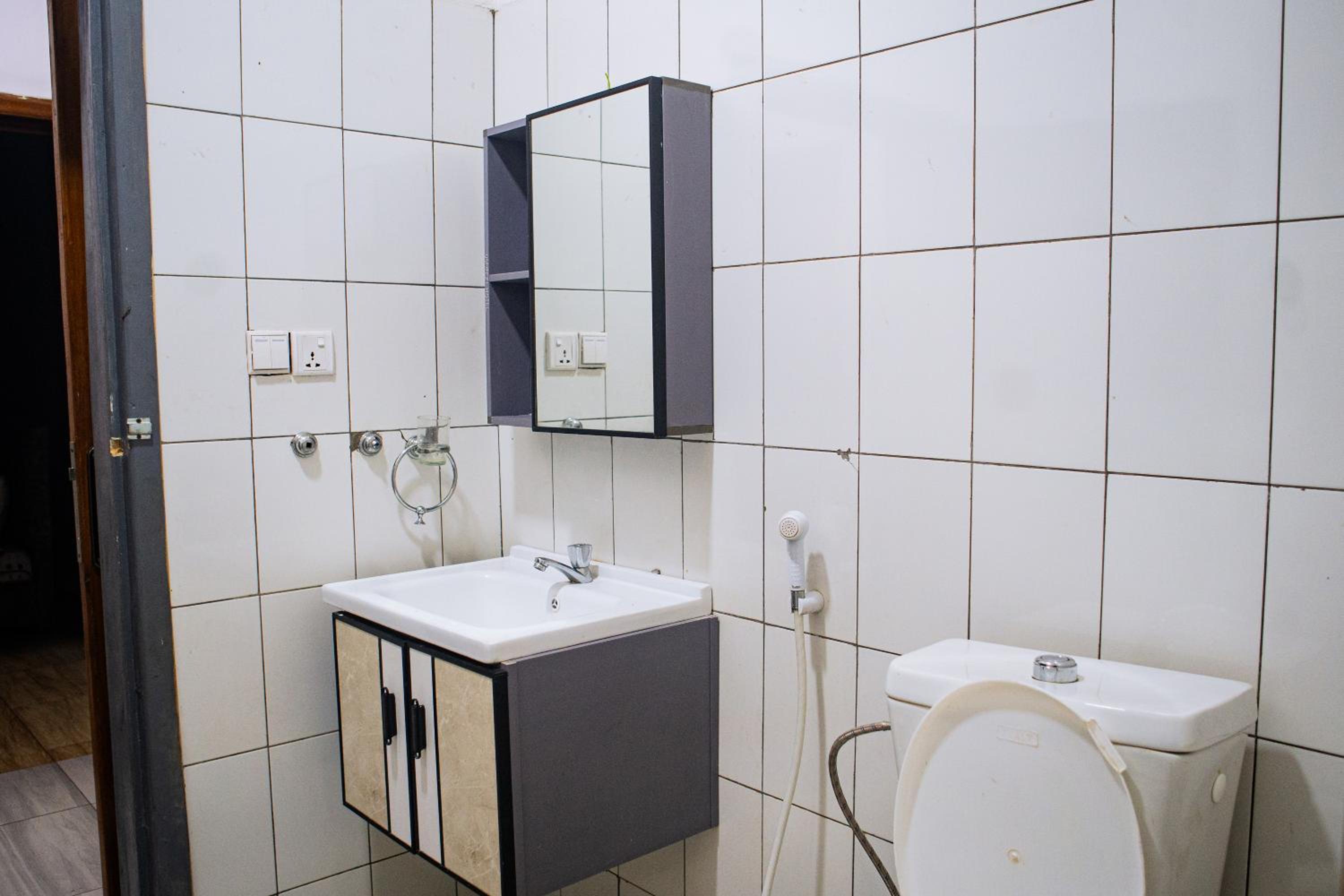 Umwezi Apartments Nyamirambo