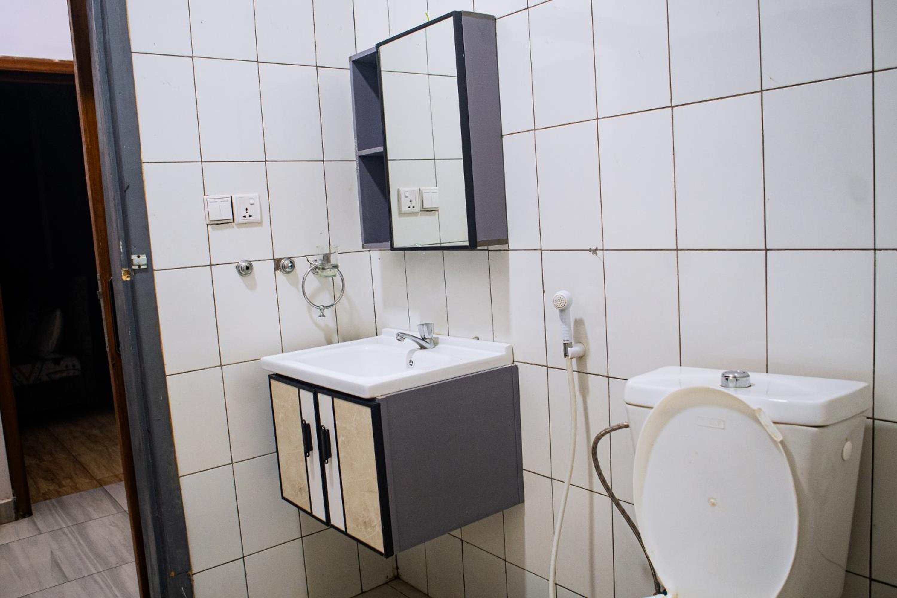 Umwezi Apartments Nyamirambo