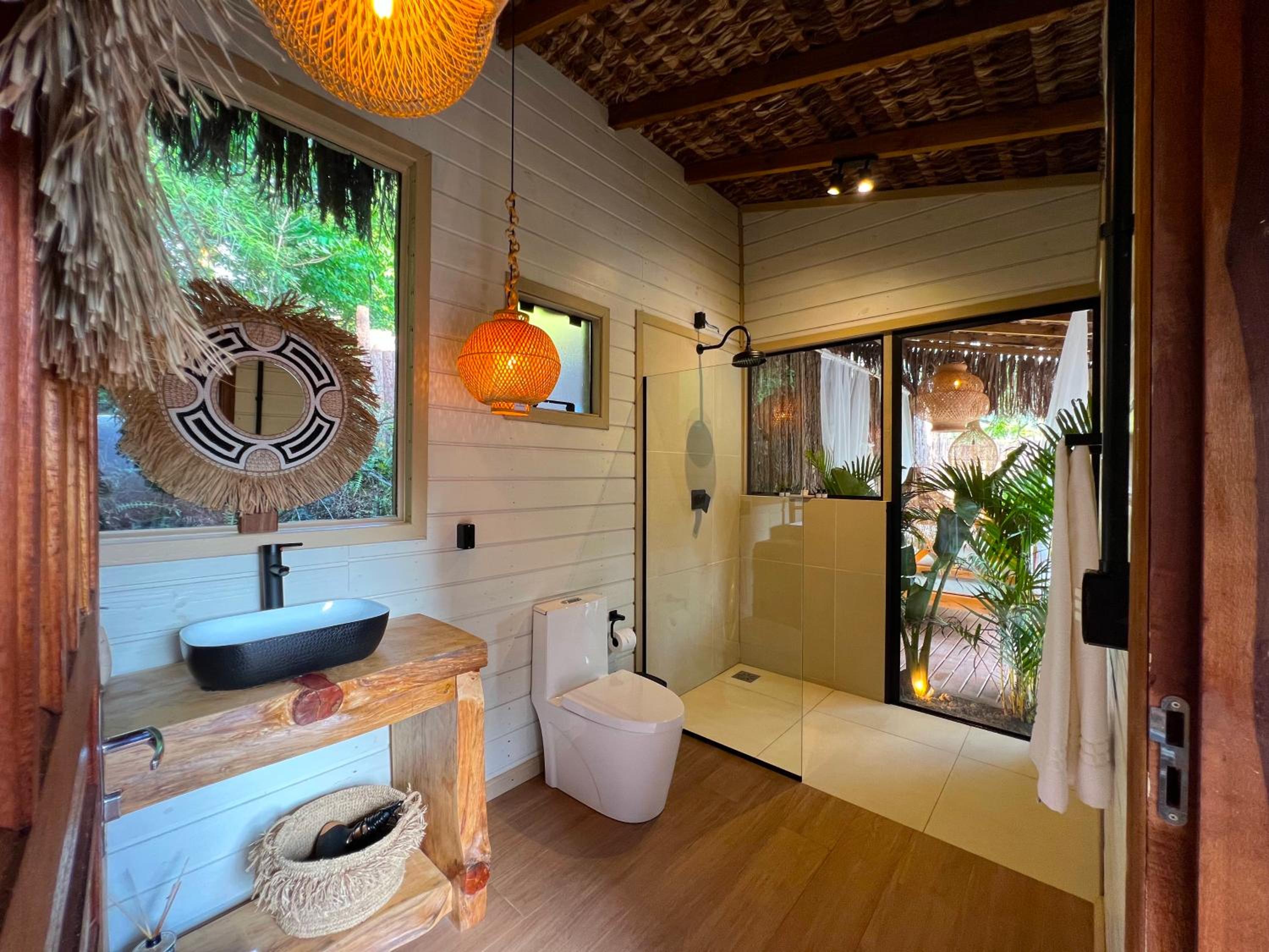Zion Bubble Glamping