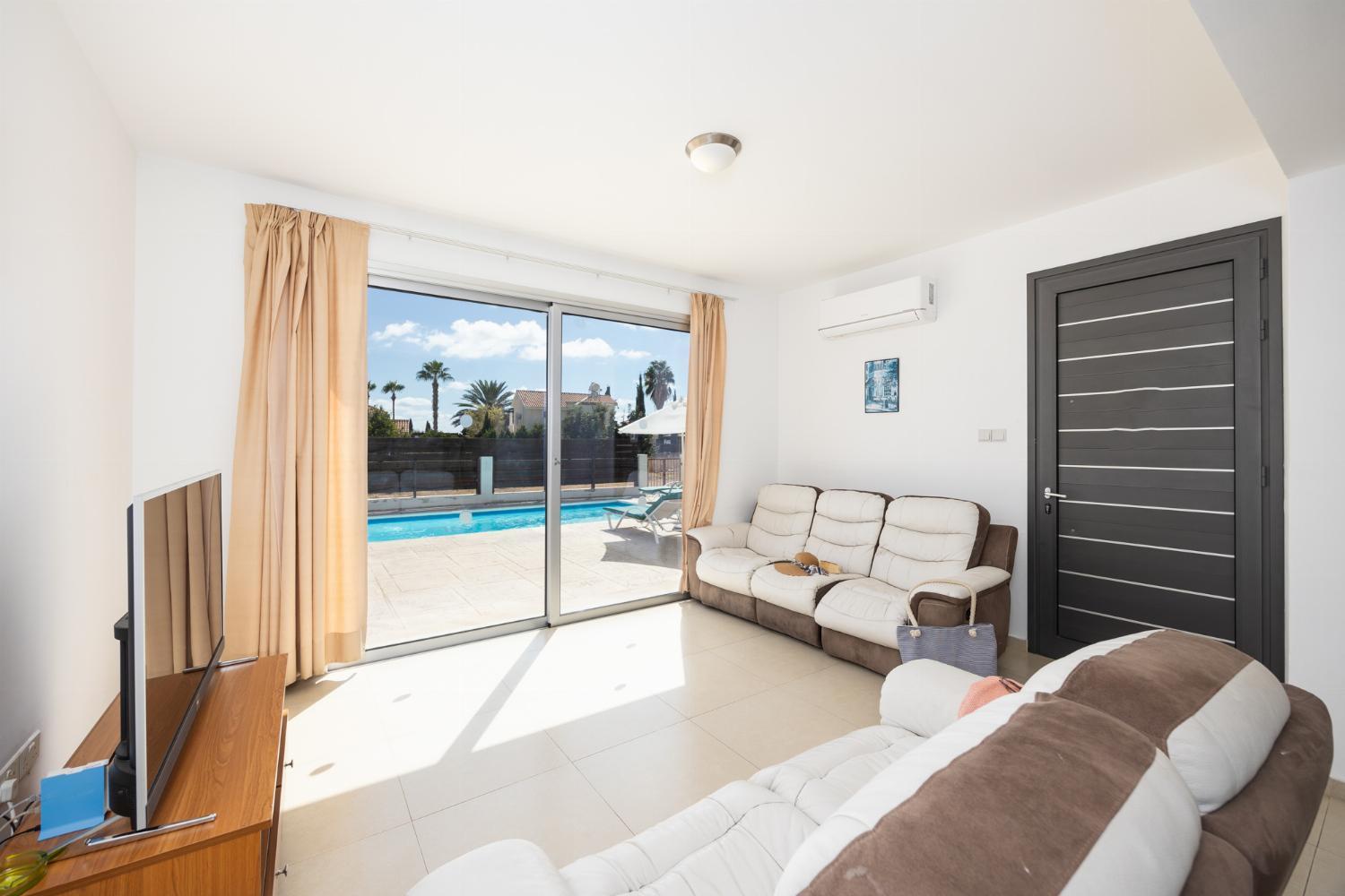 Villa Coral Bay 9