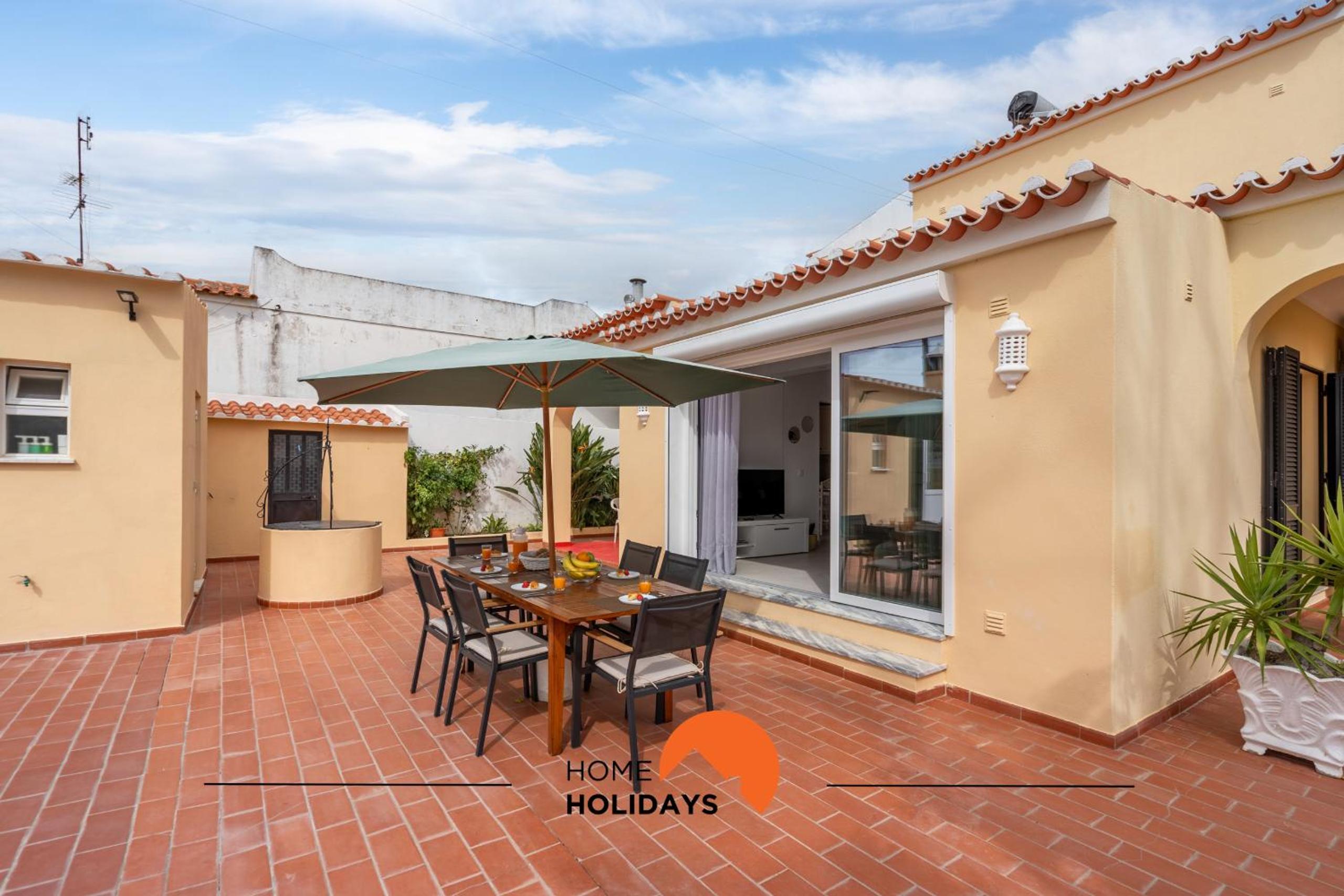 #244 Spacious Villa with 4 Bedrooms and Pool