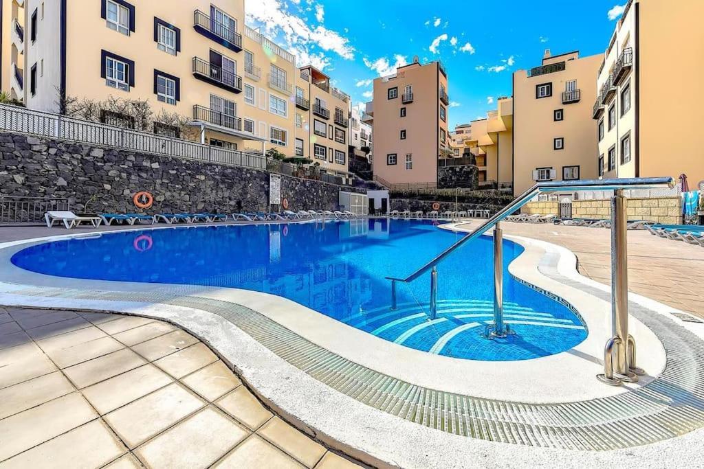 Family Apartment 3BR,Communal Pool, Kids Park view 5