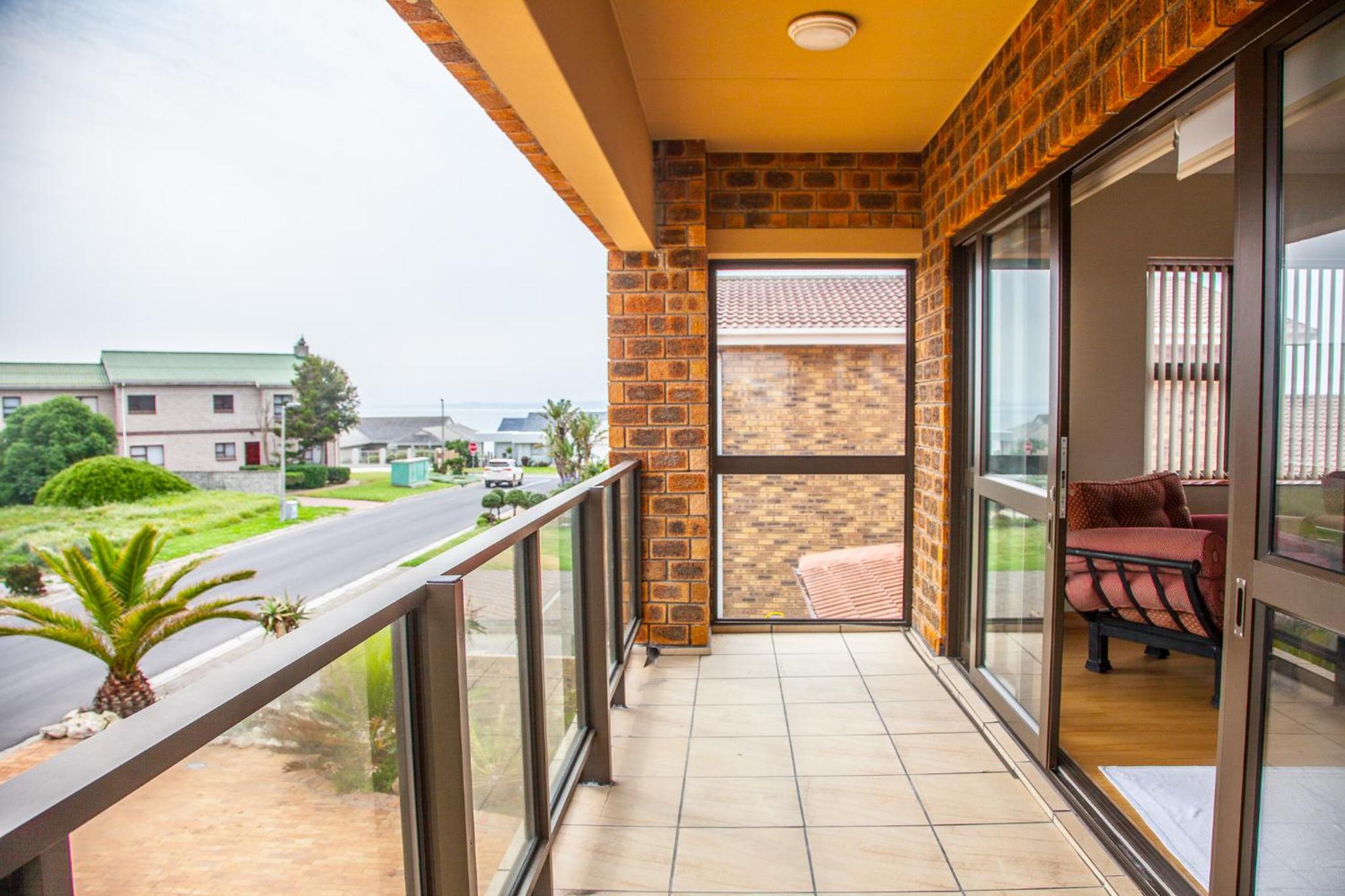 Yzerfontein Strandhuis view 5