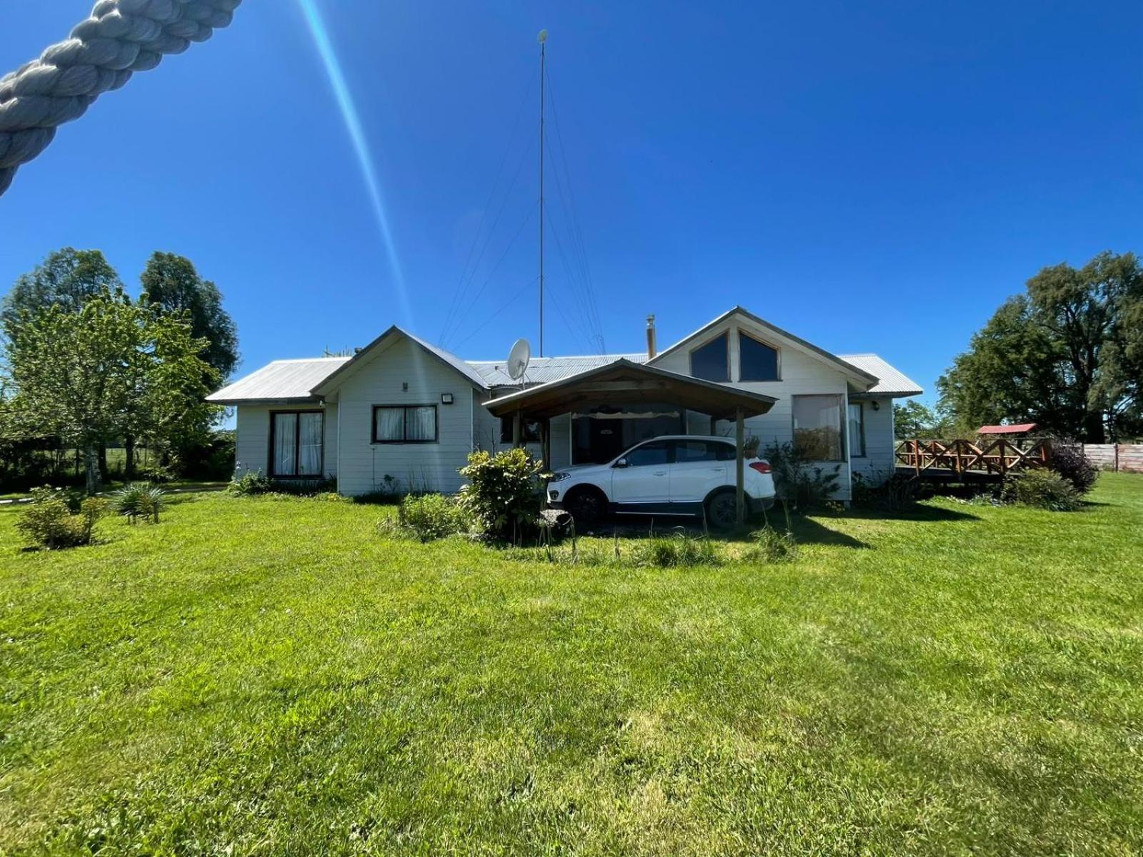 Casa de Campo Familiar, 4 dormitorios, 15 minutos Lago Ranco