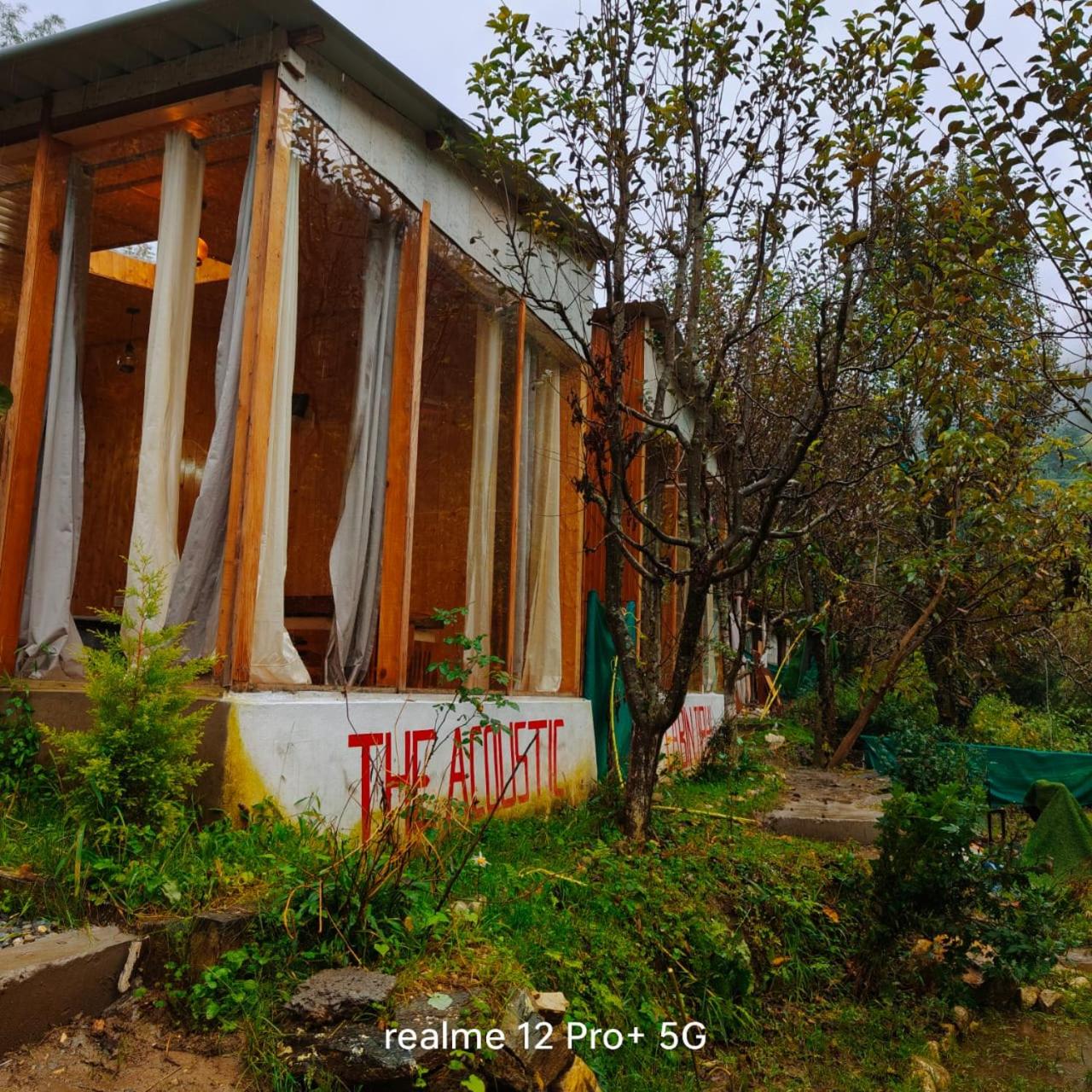 The acoustic cabin jibhi riverside view 3