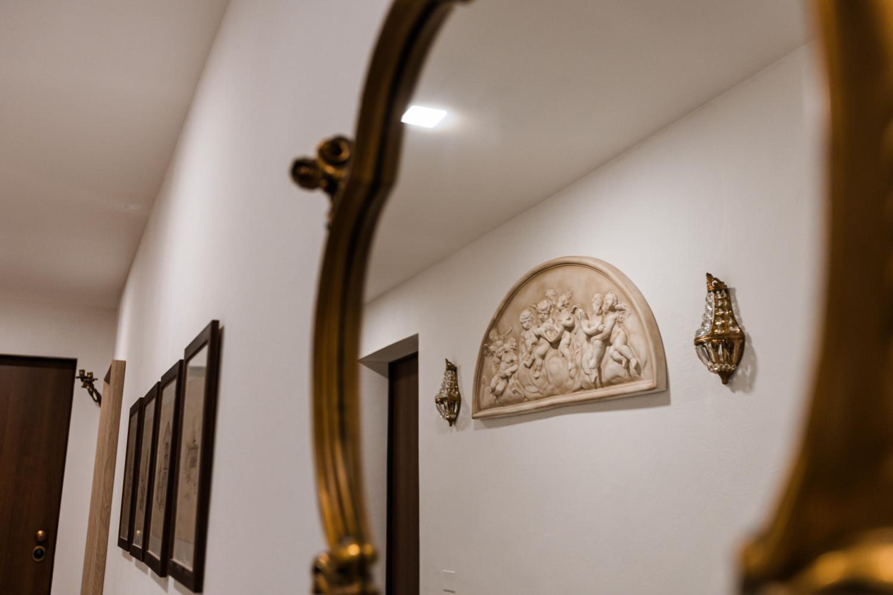 5Min From Città Alta Chic Bergamo City Apartment