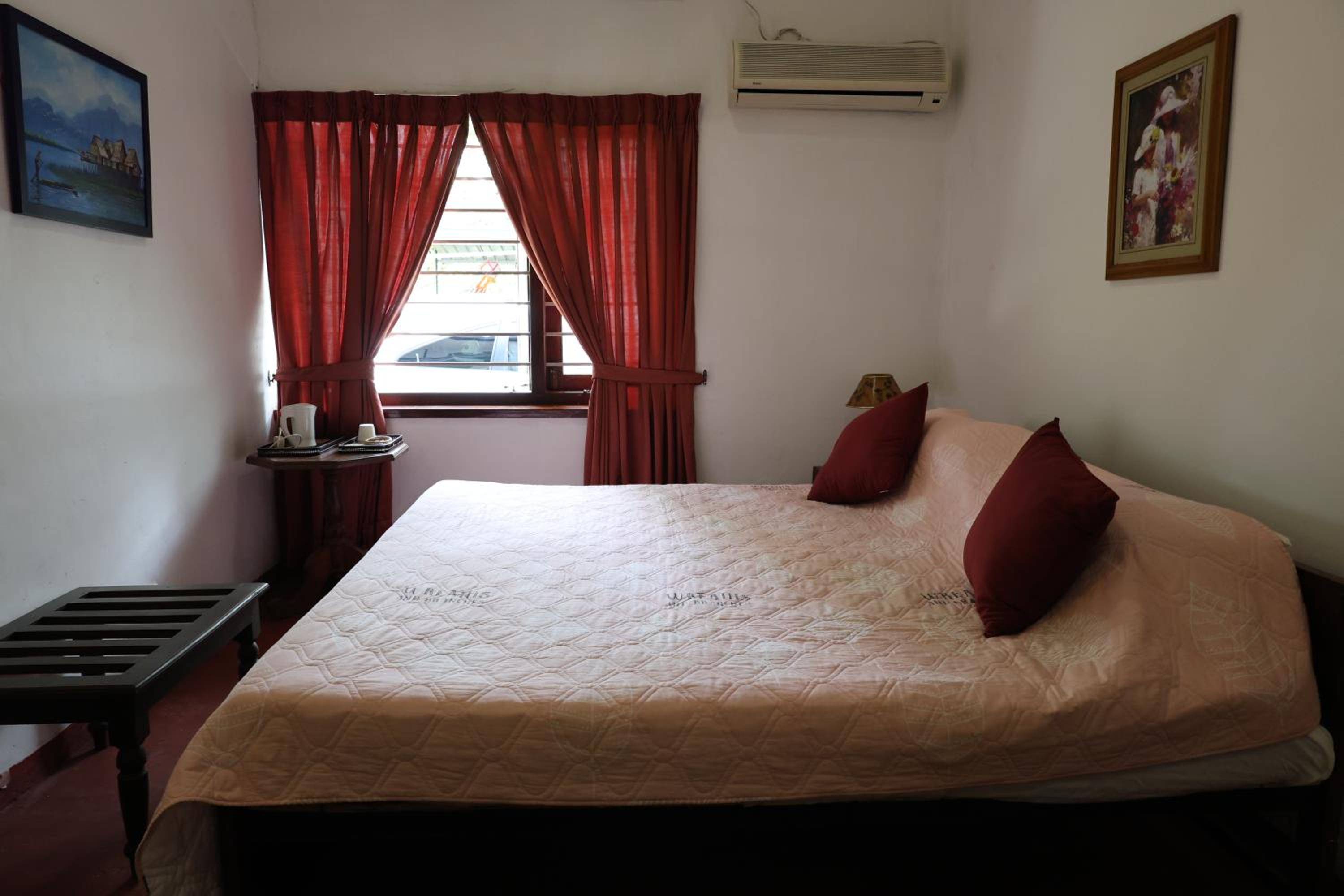 Ronan Residency