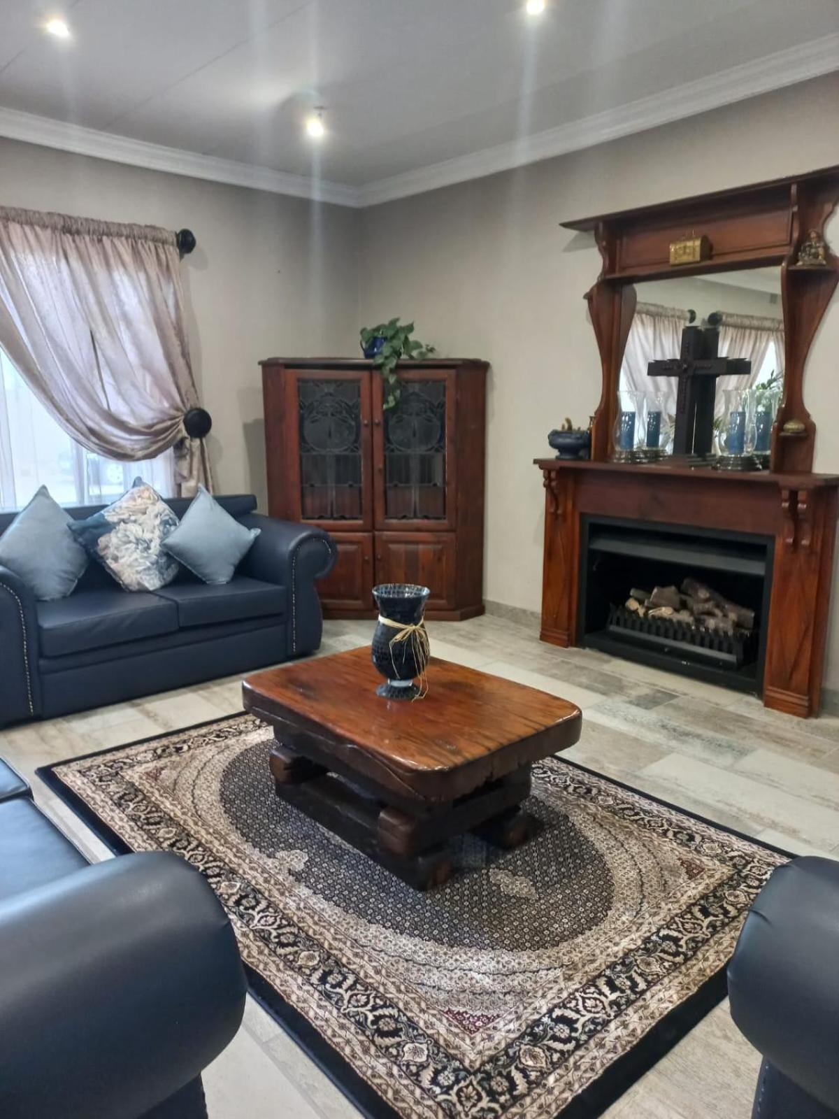 J'Cups Guest House