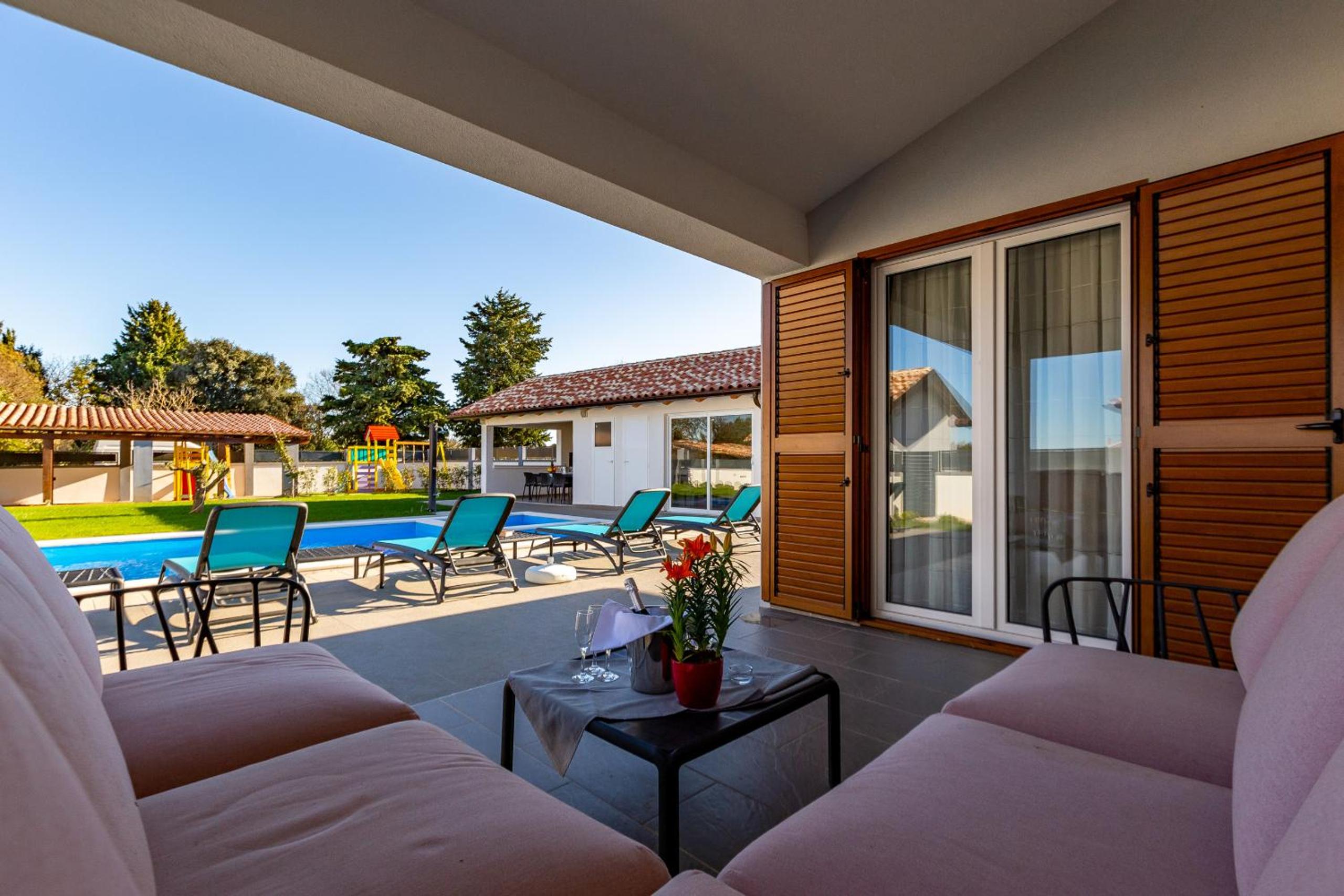 Villa Alba Bianca near Pula for 6 people with children playground and wellness view 5