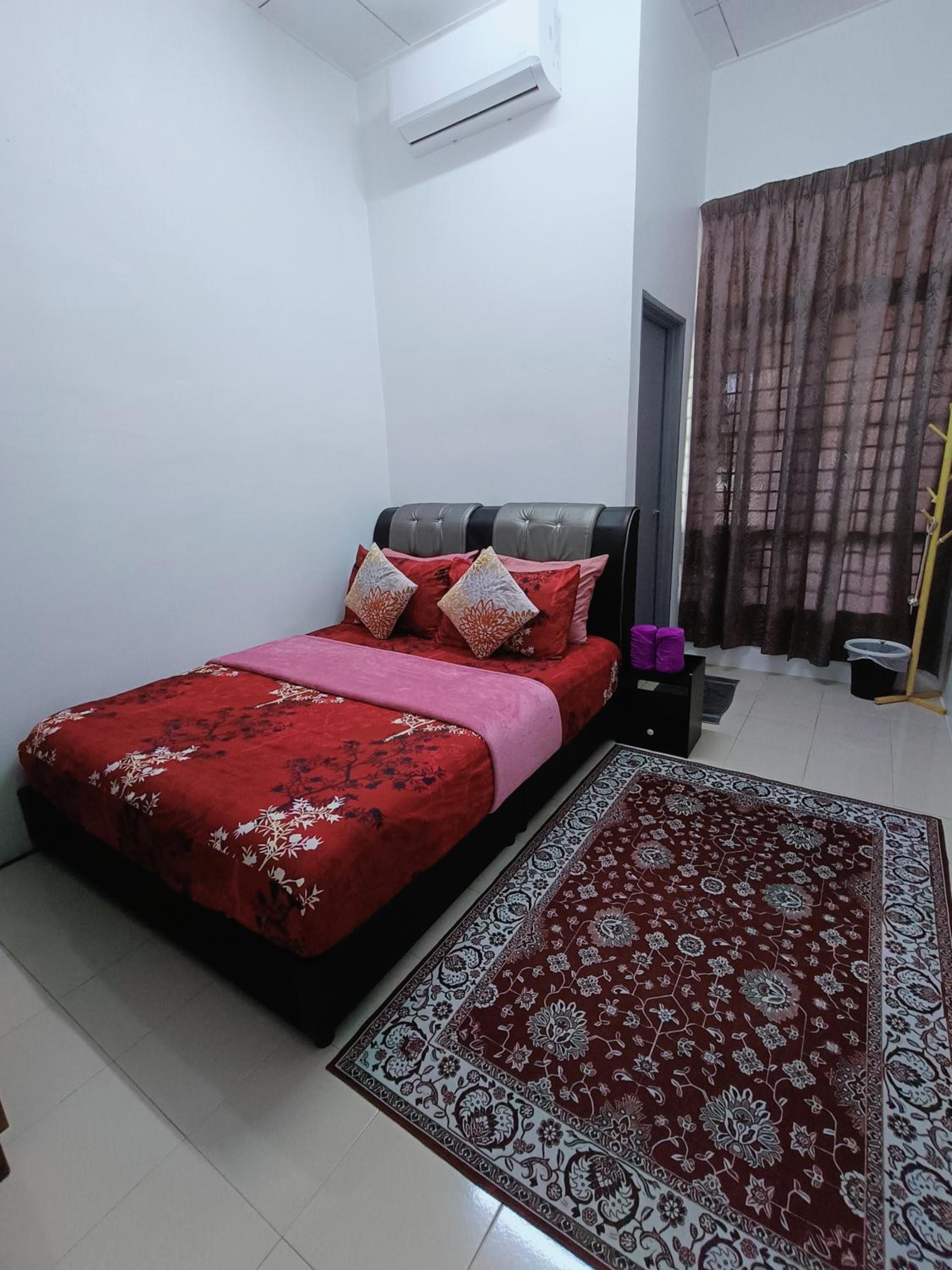 Adempuri Homestay 3 photo 4