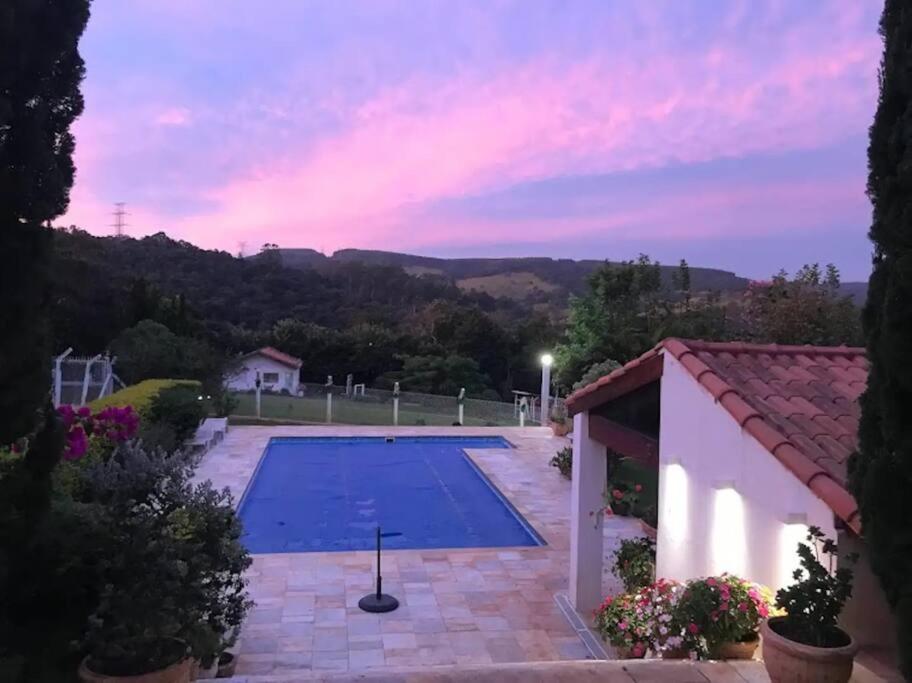 Chácara Luxo c/ Vista – Ao Lado do Outlet Catarina