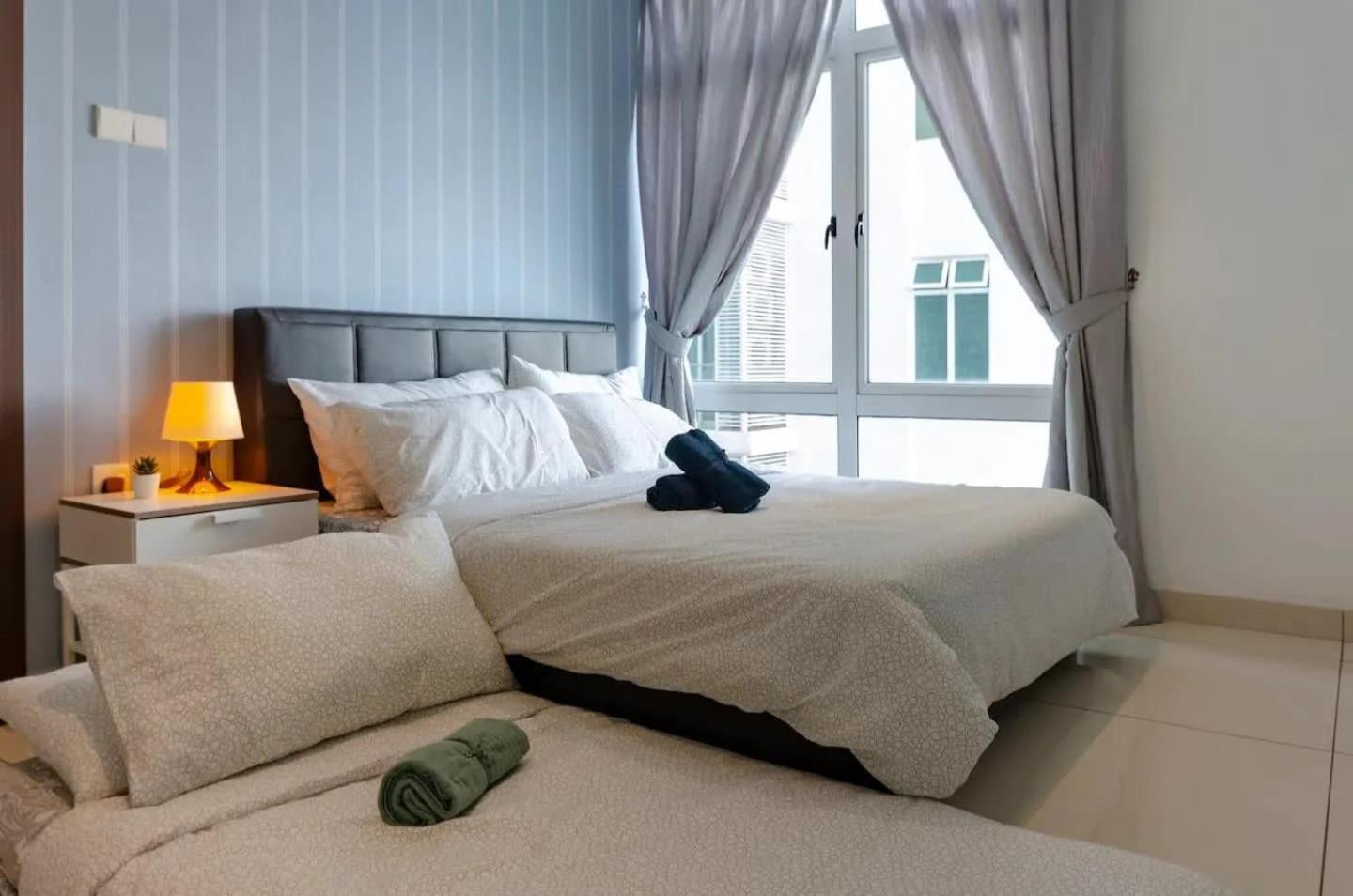 A Chic 3BR KSL DEsplanade Residence FREE Parking
