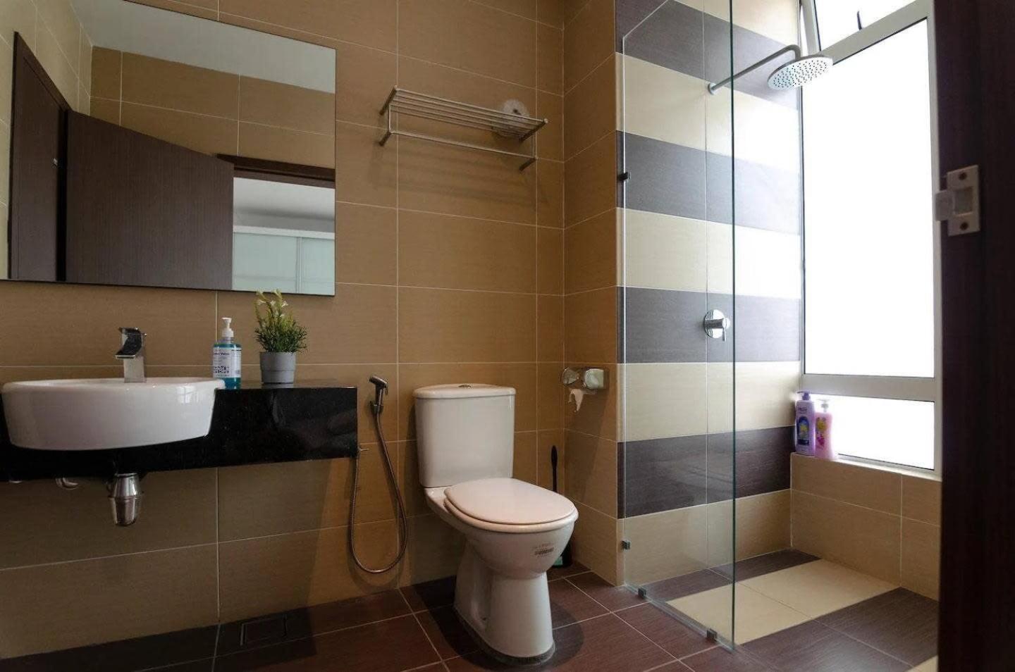 A Chic 3BR KSL DEsplanade Residence FREE Parking