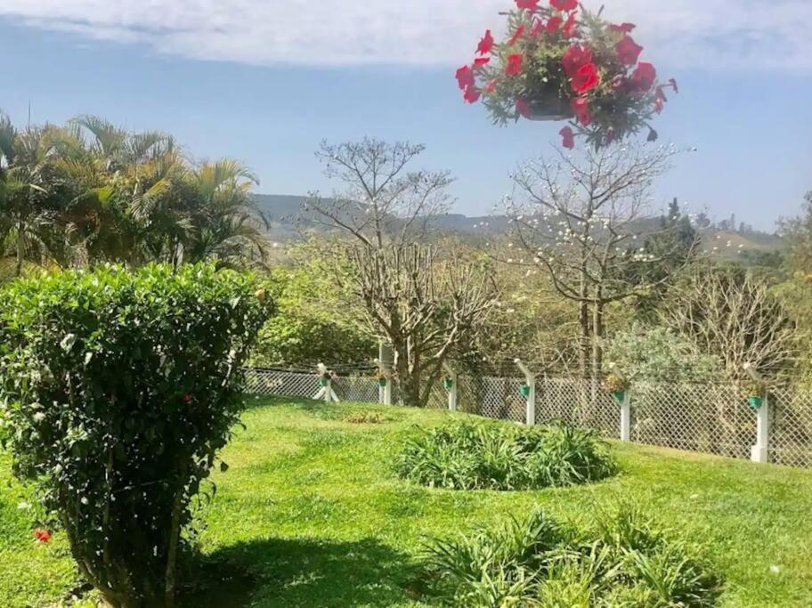 Chácara Luxo c/ Vista – Ao Lado do Outlet Catarina
