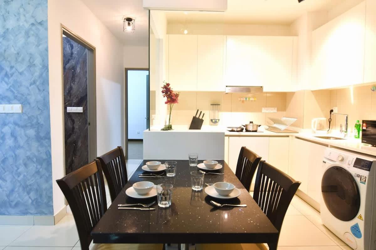 A Cozy 2BR Apt at Astoria Ampang FREE Parking