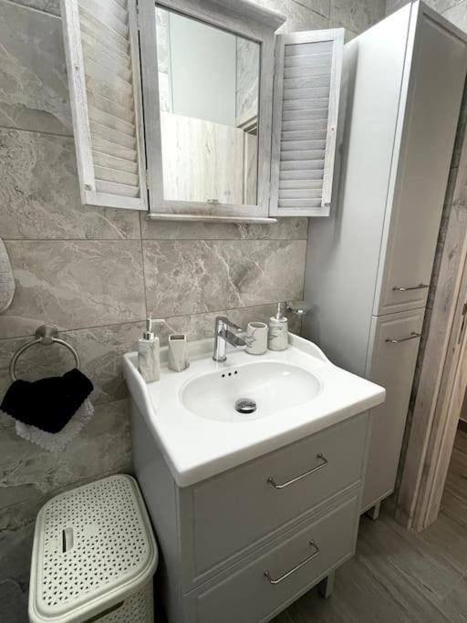 Boutique Family Design Villa near Sea
