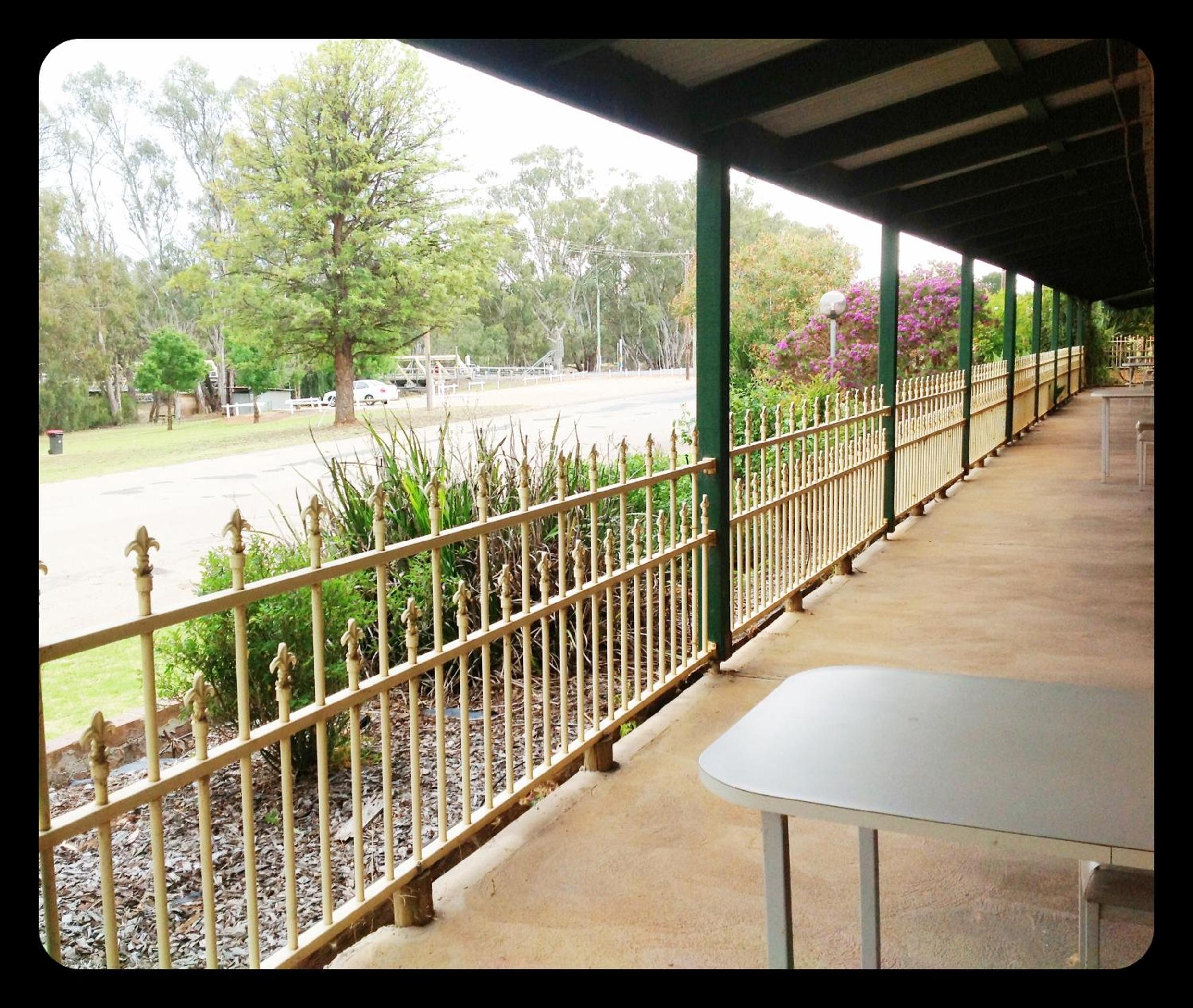 Tooleybuc Motel