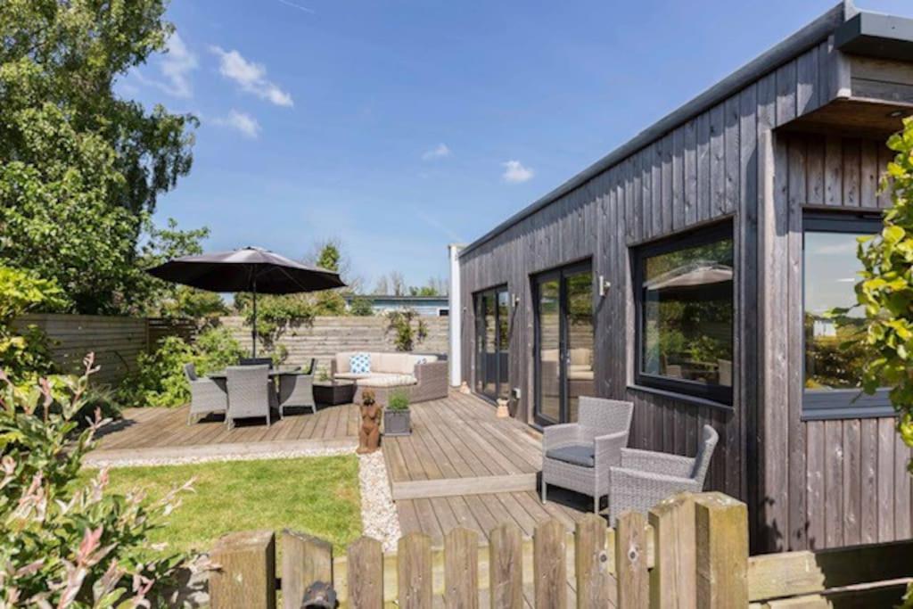 Sheepwash Lodge West Wittering Quiet get away view 5