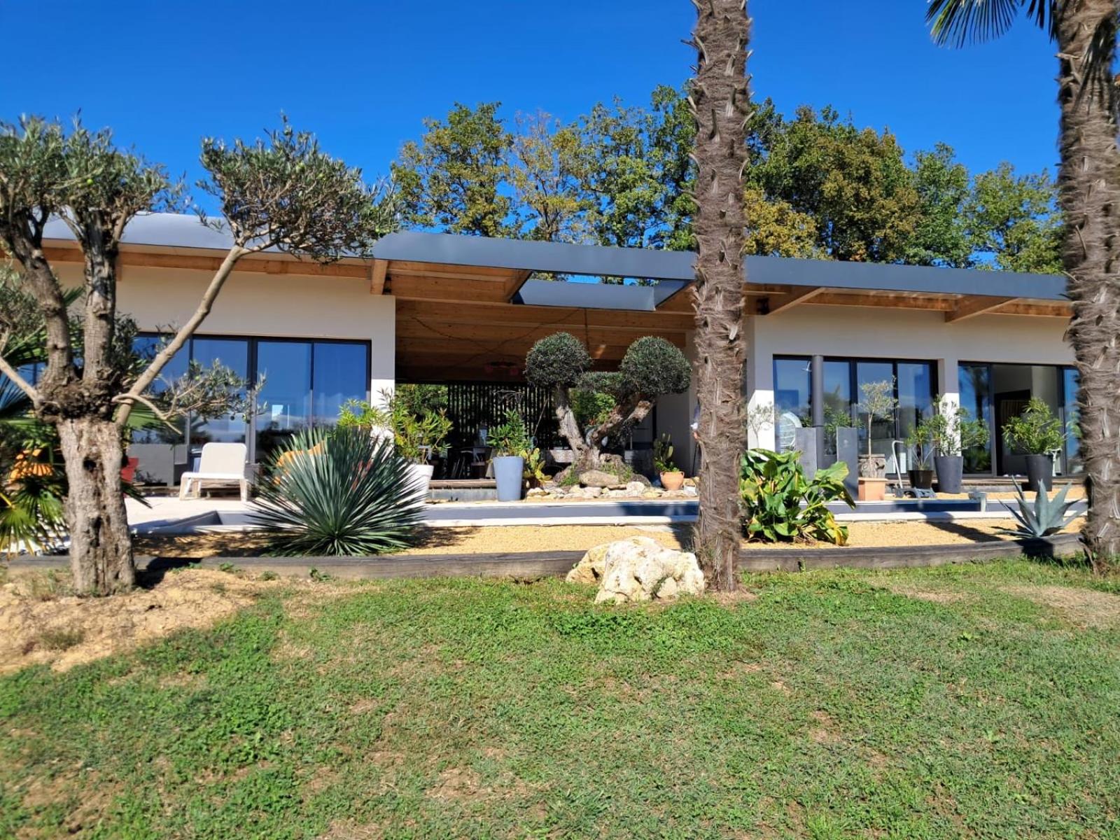 VILLA EDEN view 2
