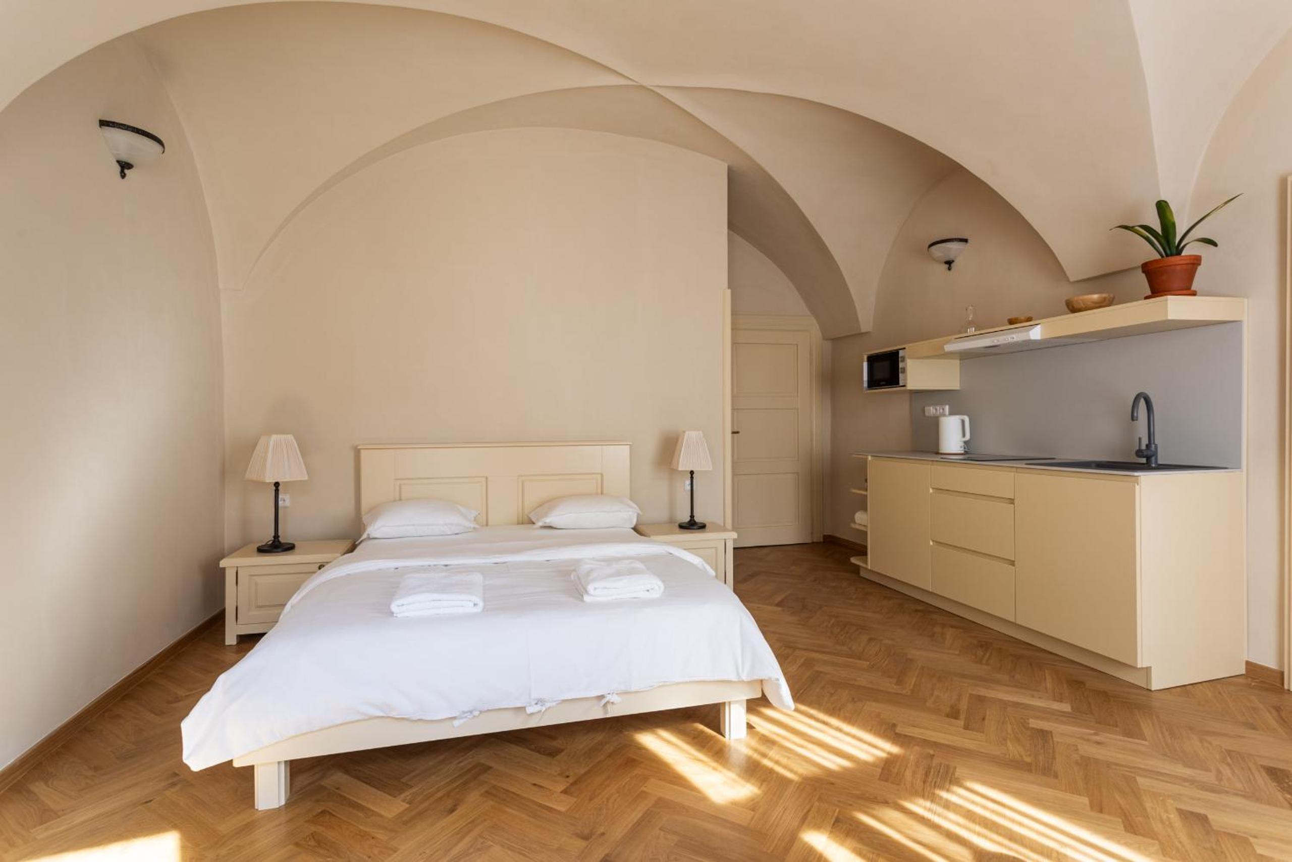 Residence Thunovska