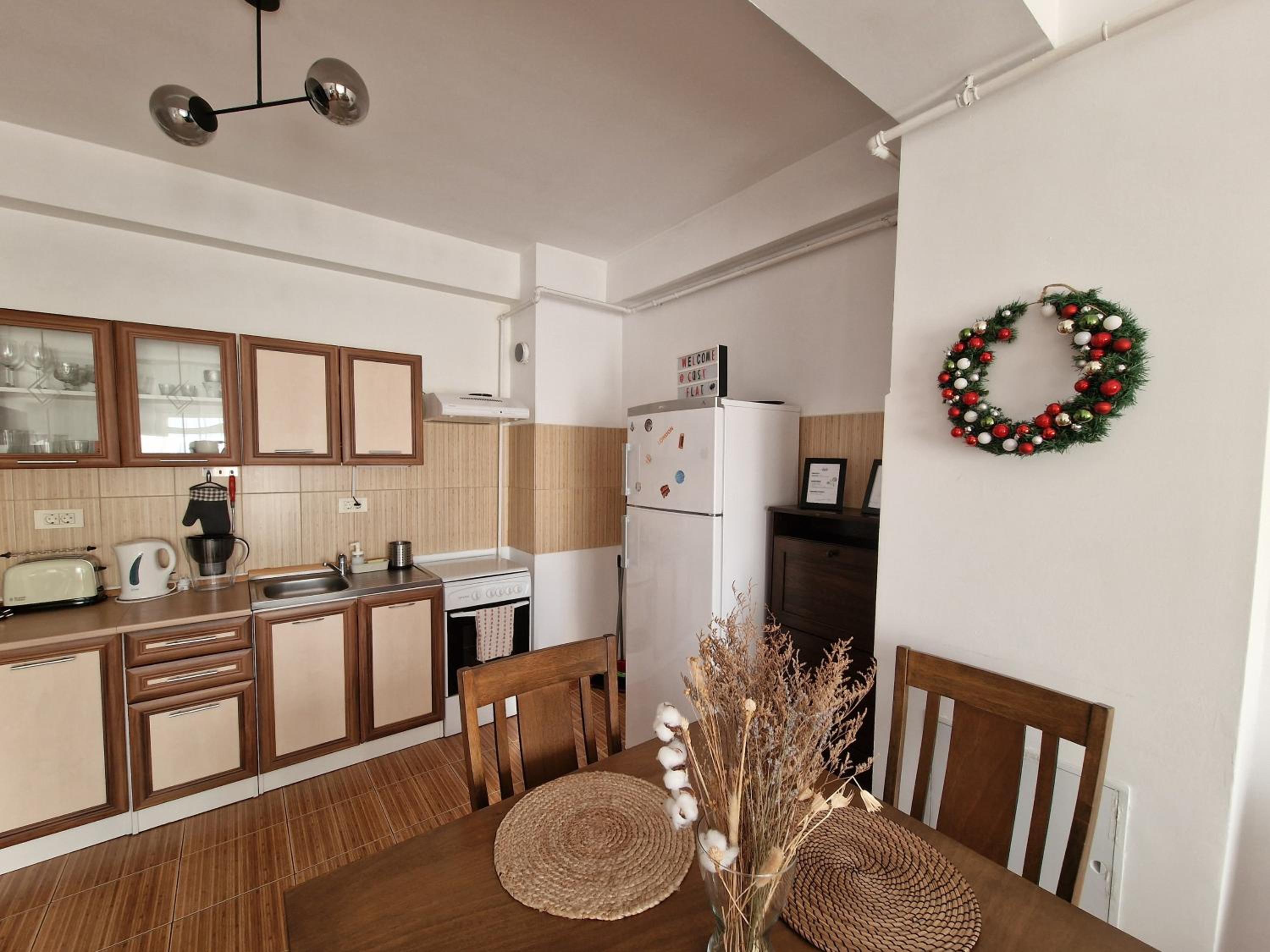 Cosy Spacious Apartment with Parking, Wi-Fi, Smart-TV Netflix view 4