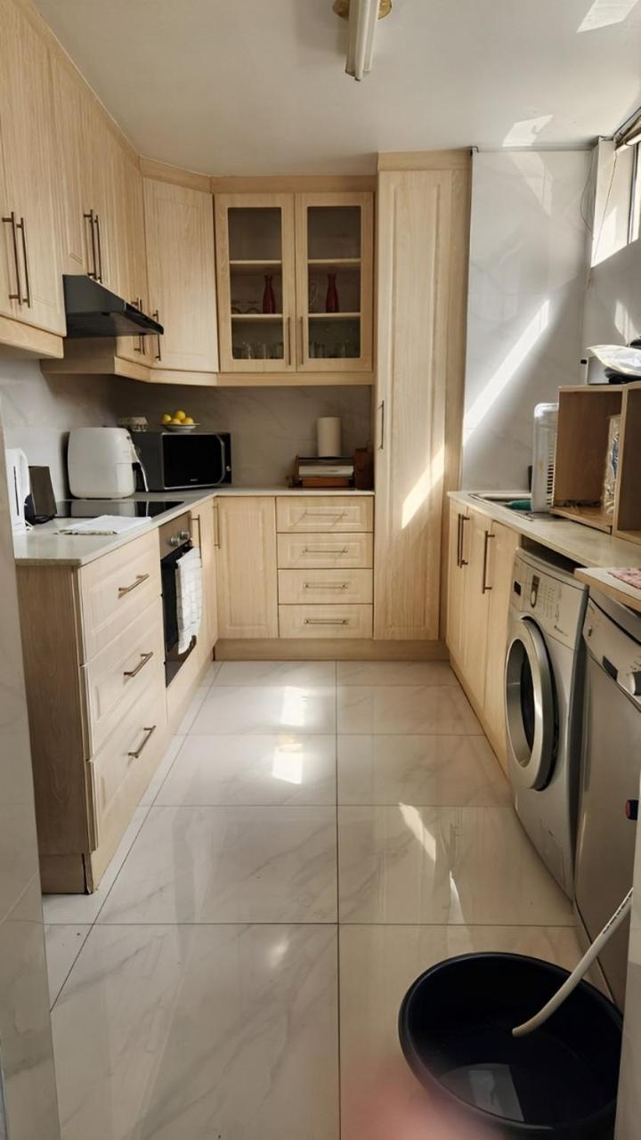 Self-catering beach holiday flat to rent view 2