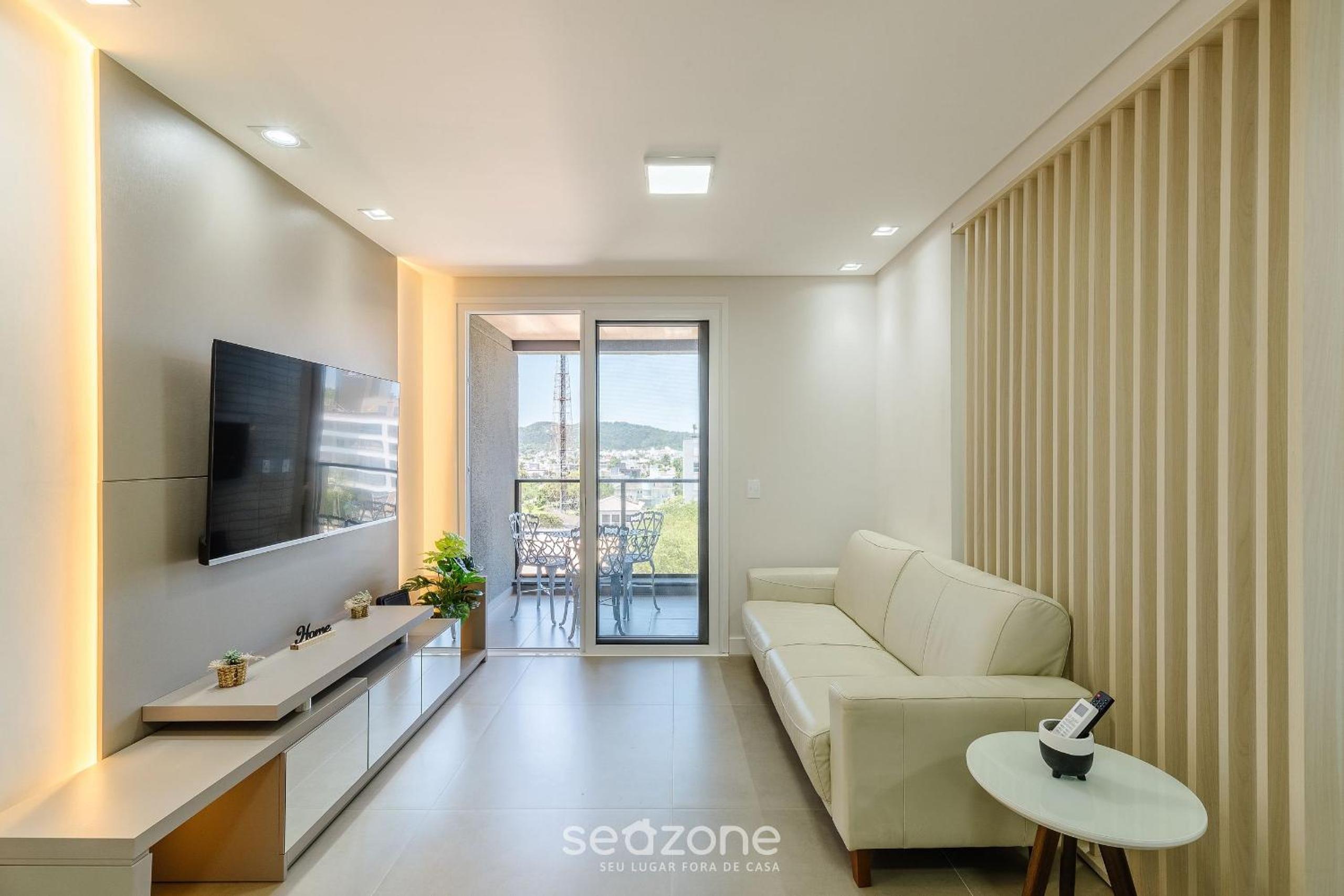 Cond Apartments Vila do Lago in Jurerê - VLO