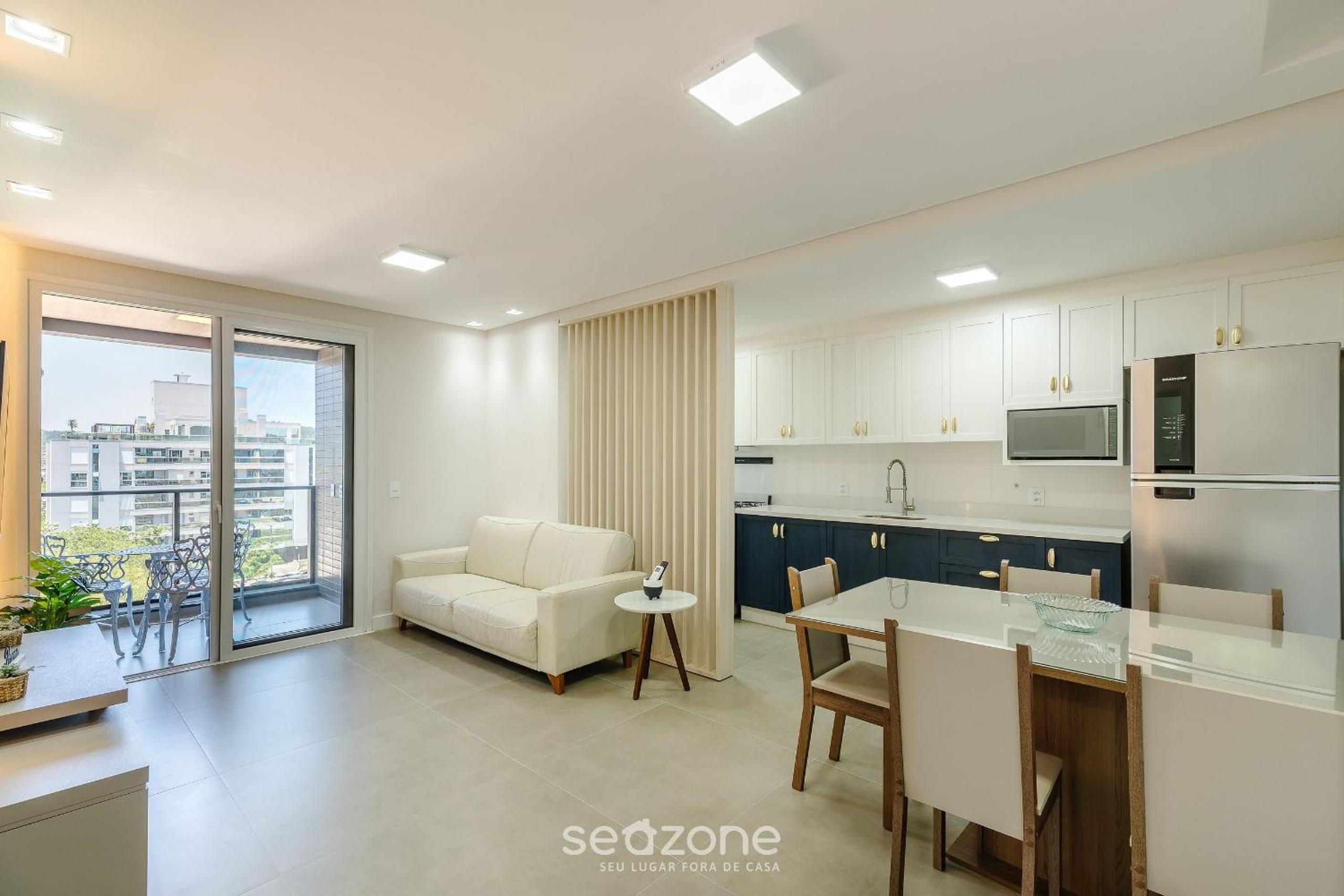 Cond Apartments Vila do Lago in Jurerê - VLO