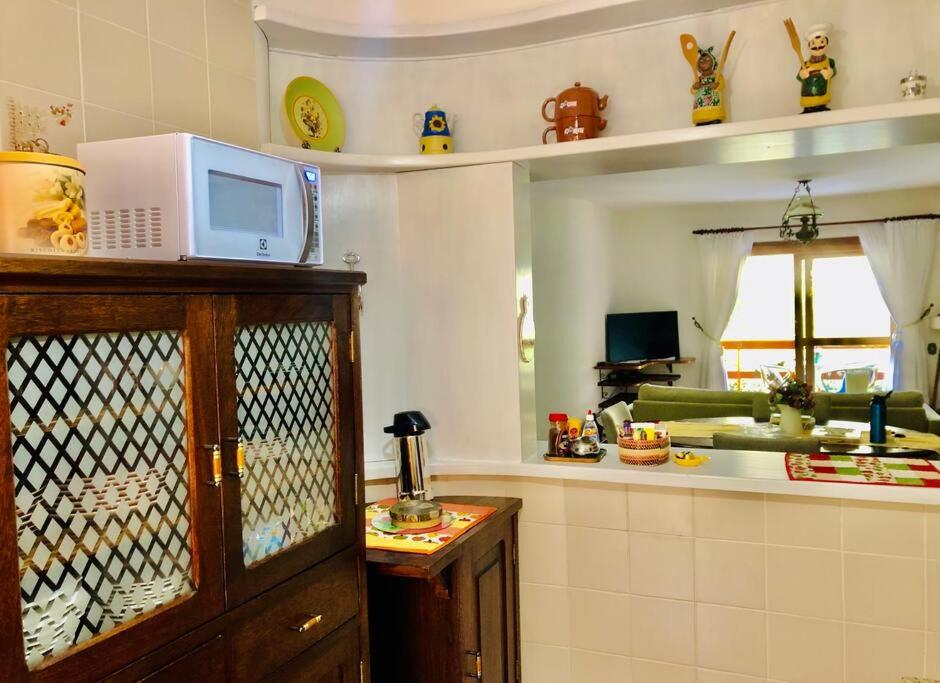 Apartamento encantador e tranquilo com lareira !