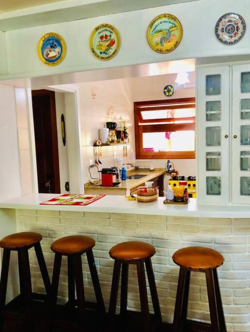 Apartamento encantador e tranquilo com lareira !