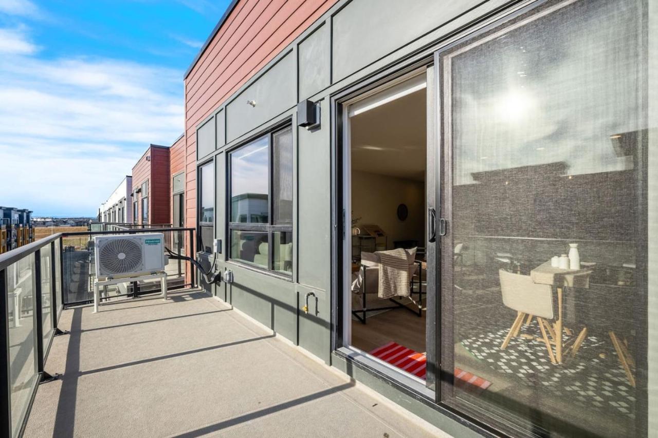 Very Spacious Luxury Apartment with AC, 70