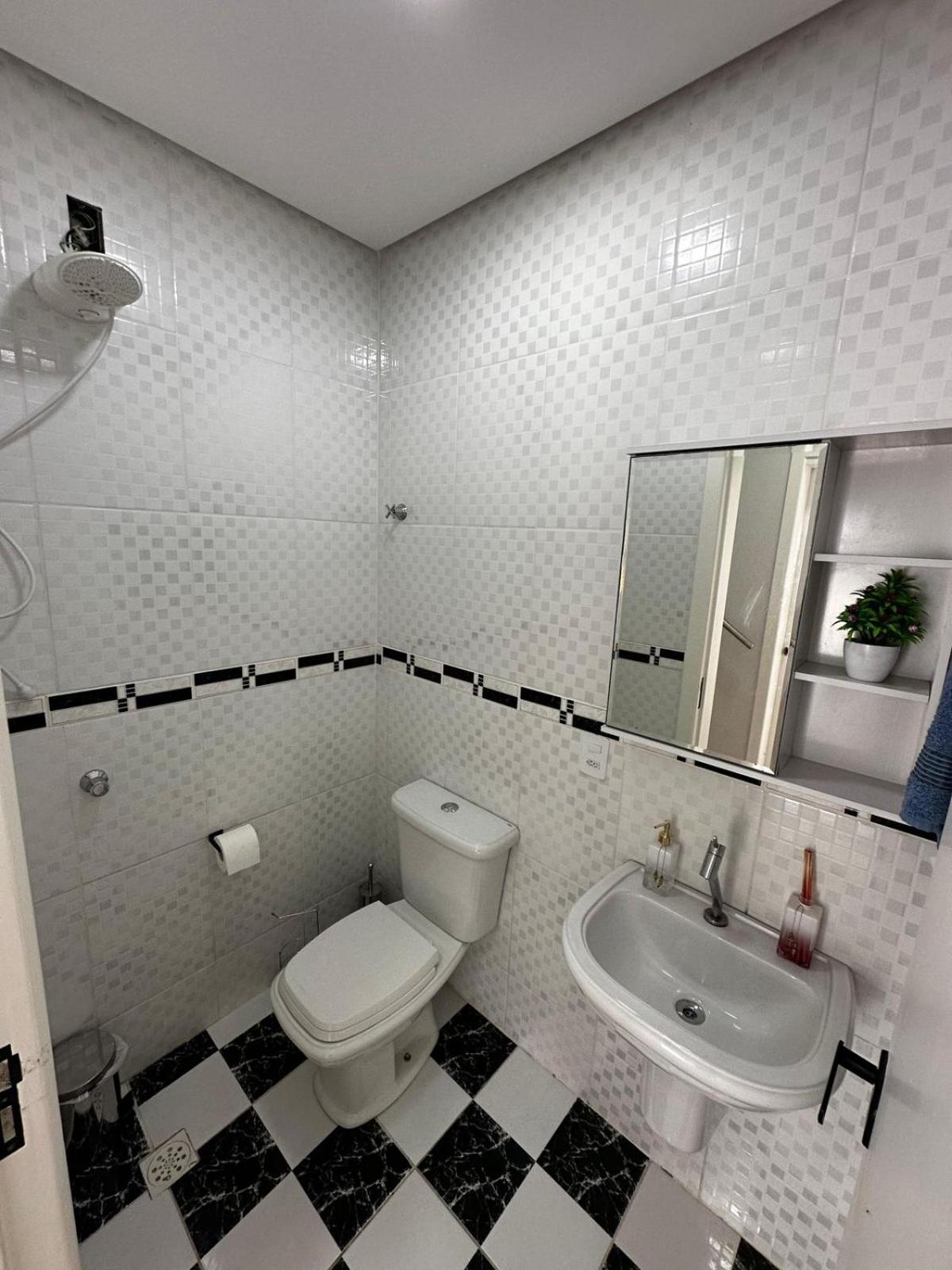 Casa Alto Padrão Com Piscina - Canasvieiras