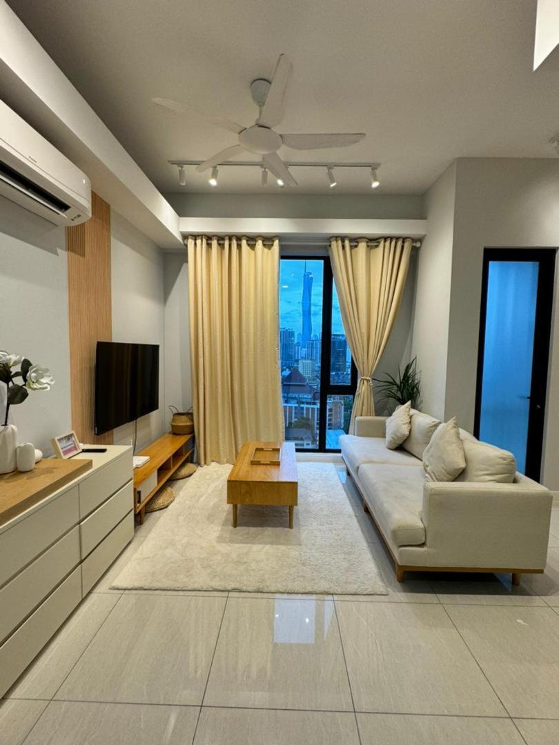 Sentral 108 Home Brickfields Bangsar Kuala Lumpur 2-5Pax