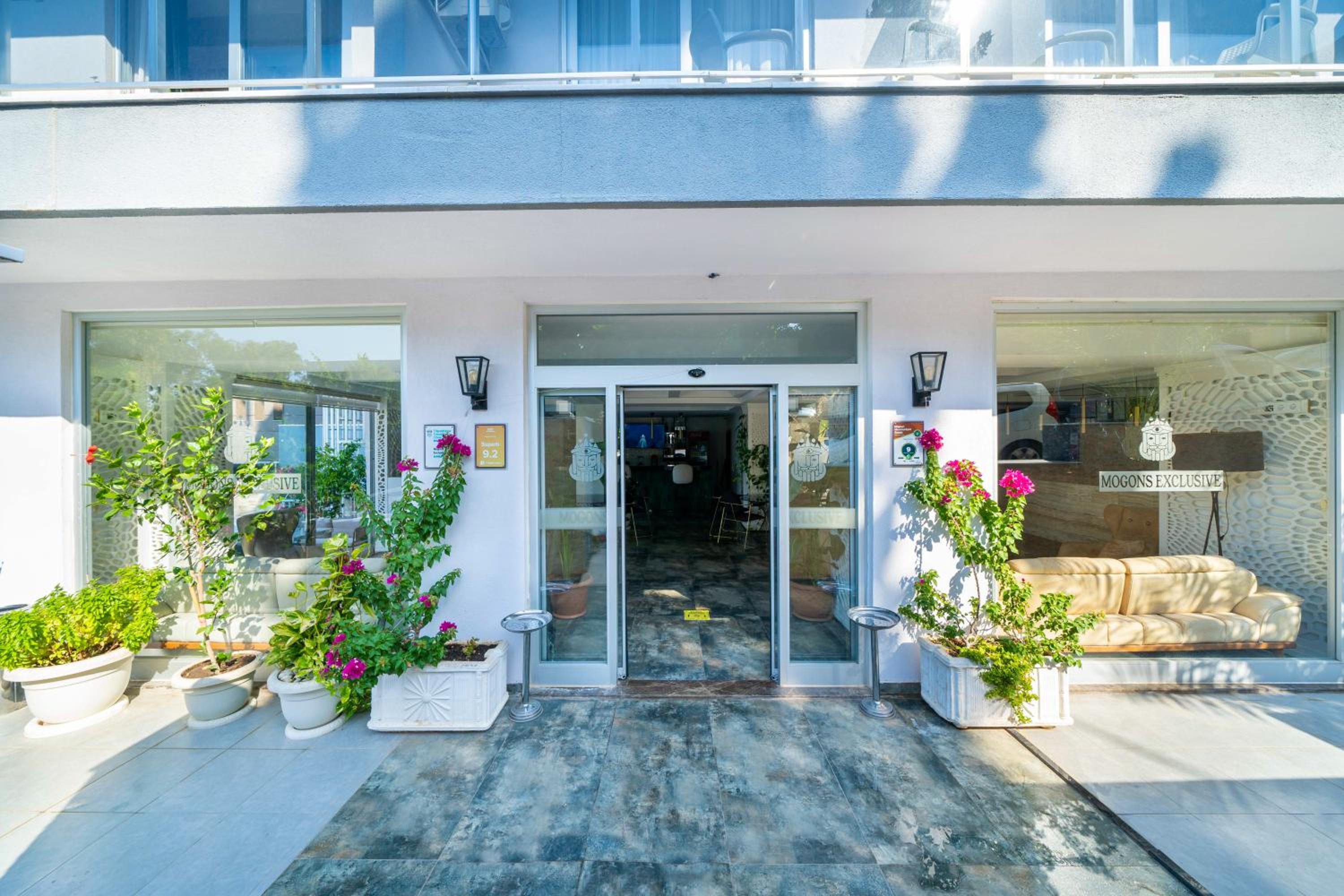Mogons Exclusive Hotel - Image 166