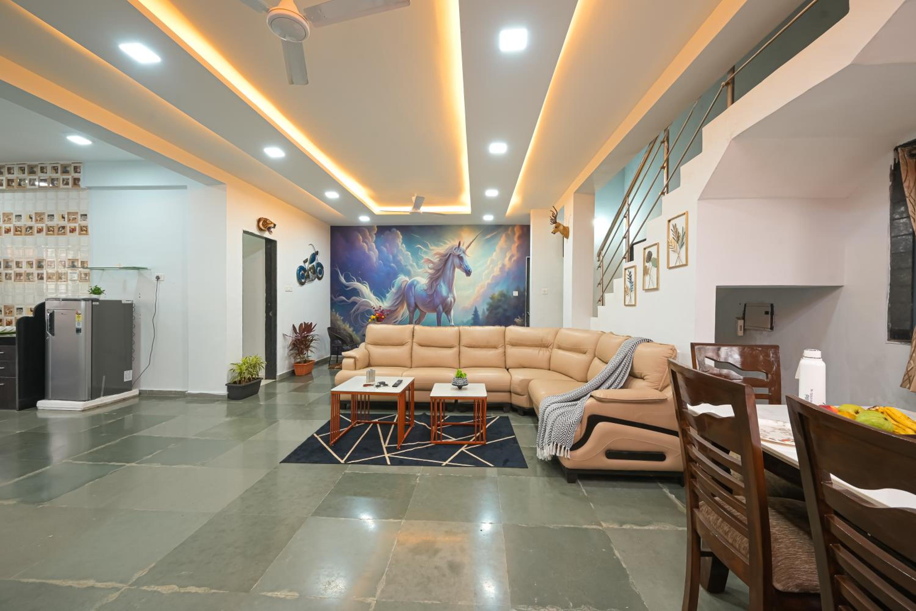 ll EMPYREAN STAY ll WHITE UNICORN VILLA ll 3BHK ll AC ll PRIVATE BIG POOL ll LUXURY view 5