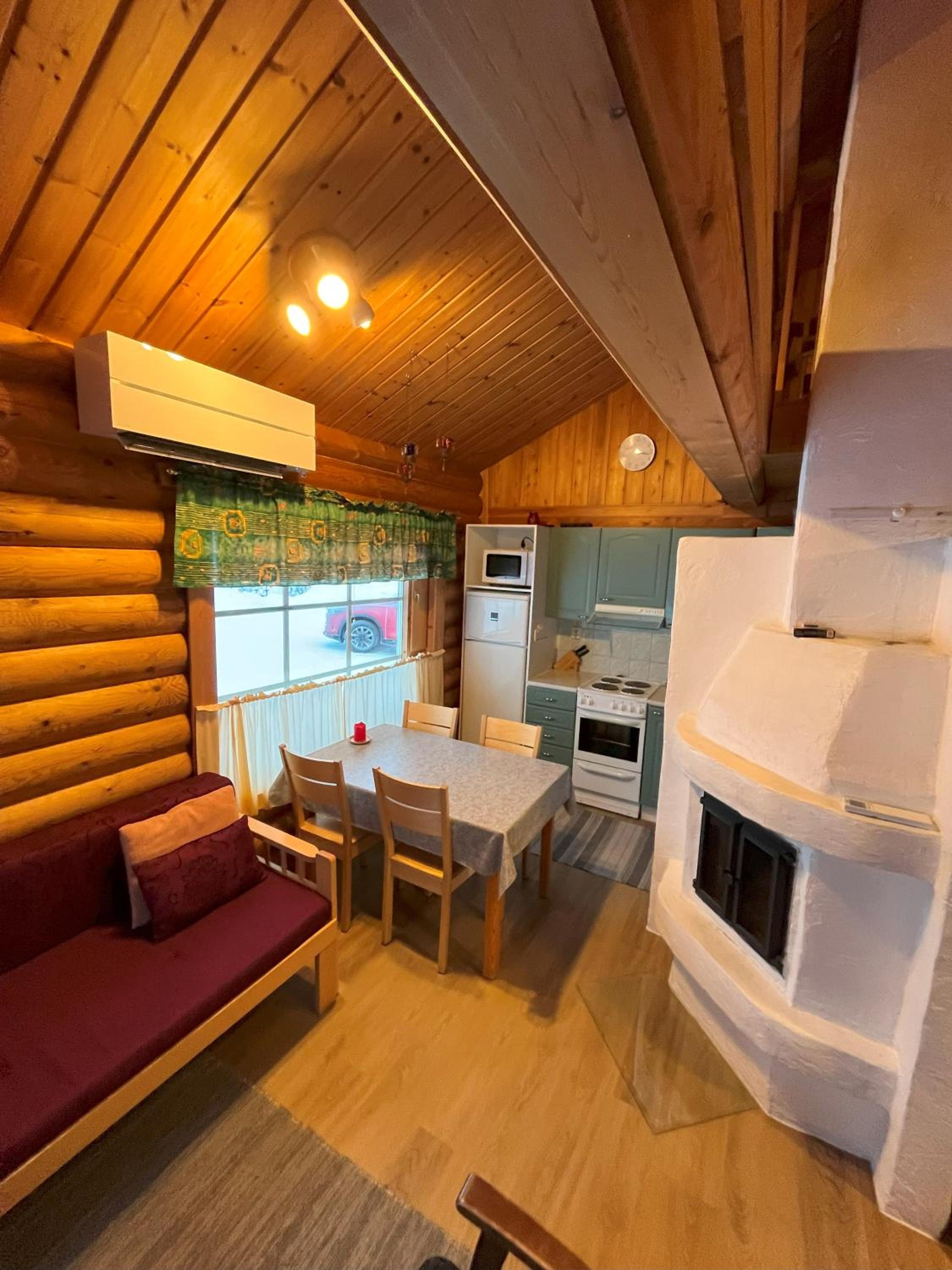 Holiday Apartment Rinnerasti B 3