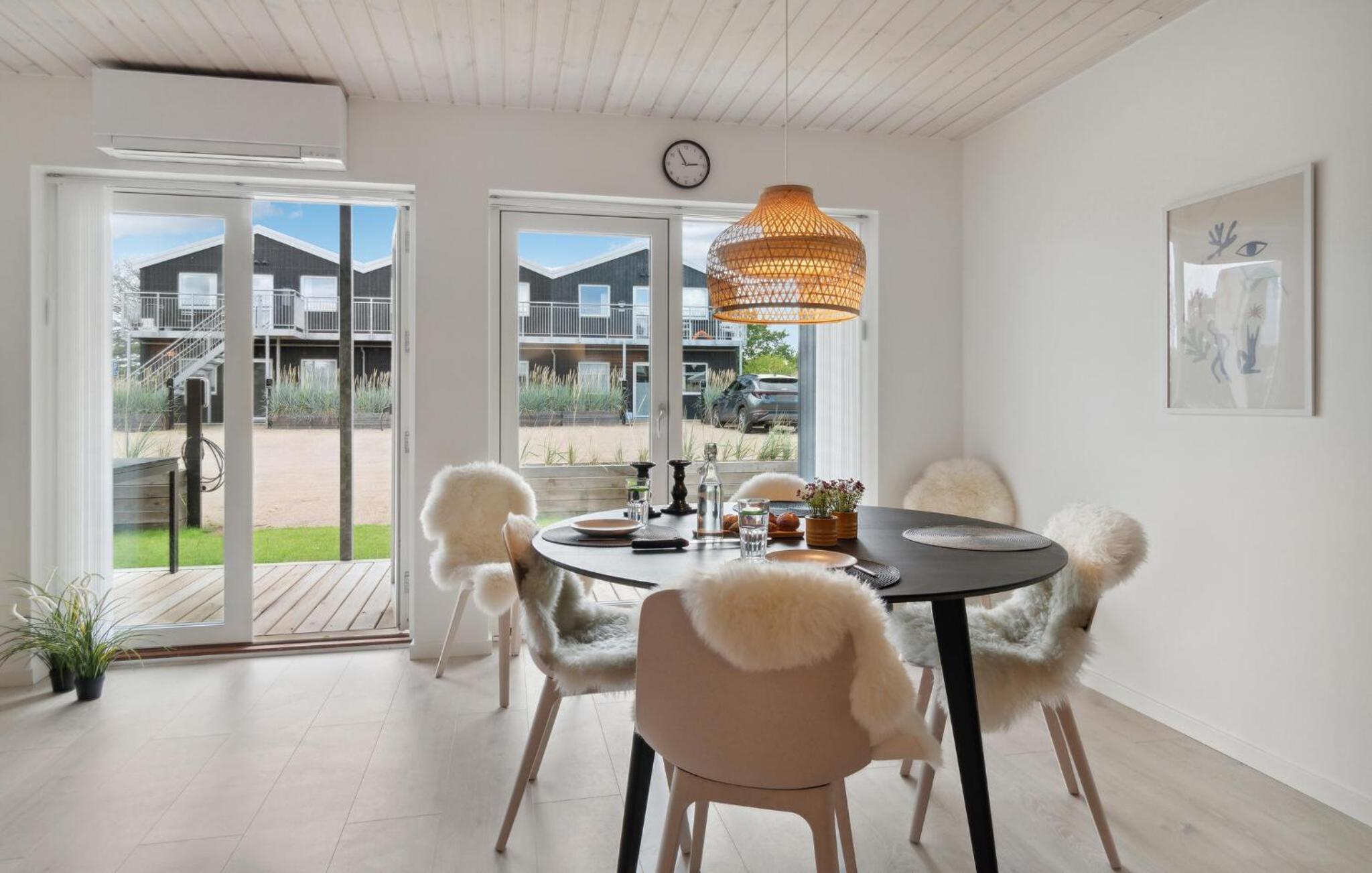 2 Bedroom Lovely Apartment In Slagelse