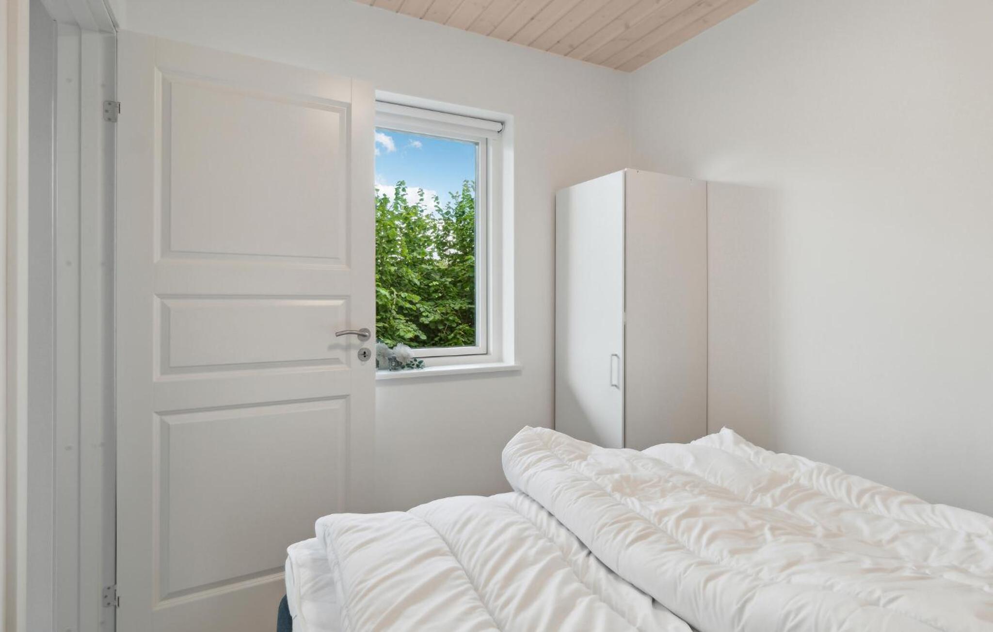 2 Bedroom Lovely Apartment In Slagelse