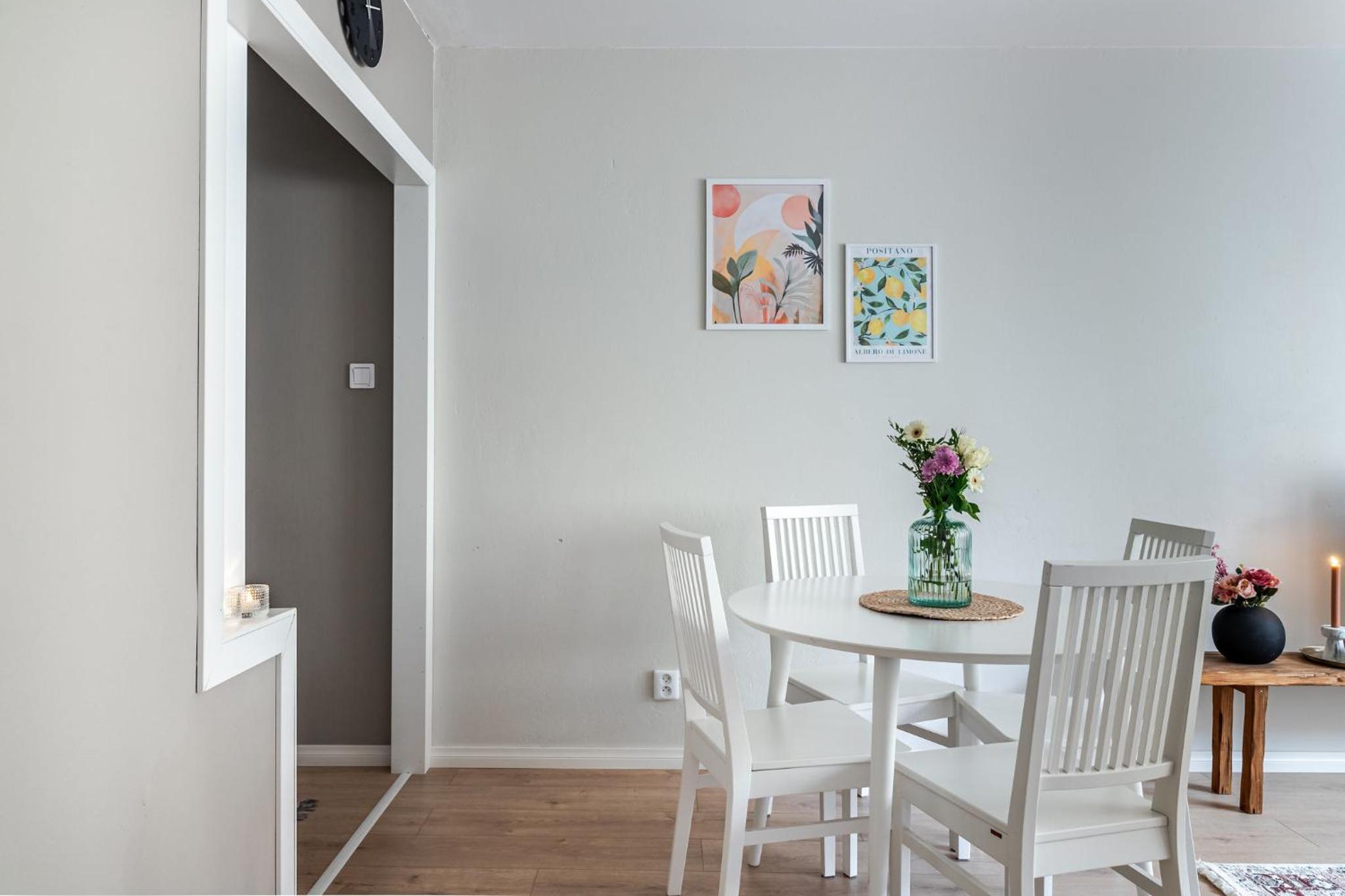 Charming 1BR City Apartment with Great Location