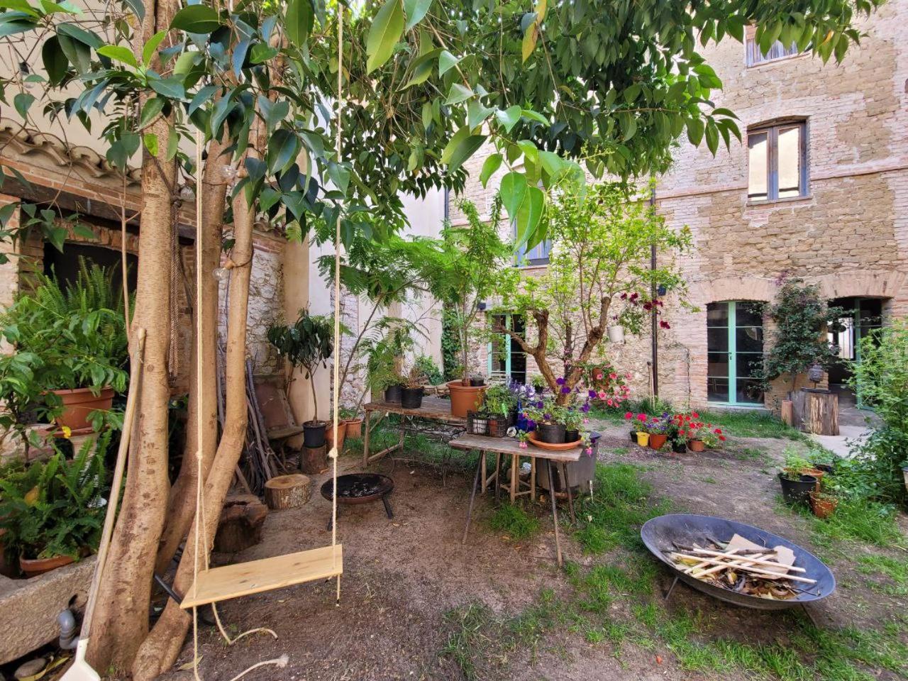 Dúplex independiente con acceso a patio y piscina La nueva Candeleda