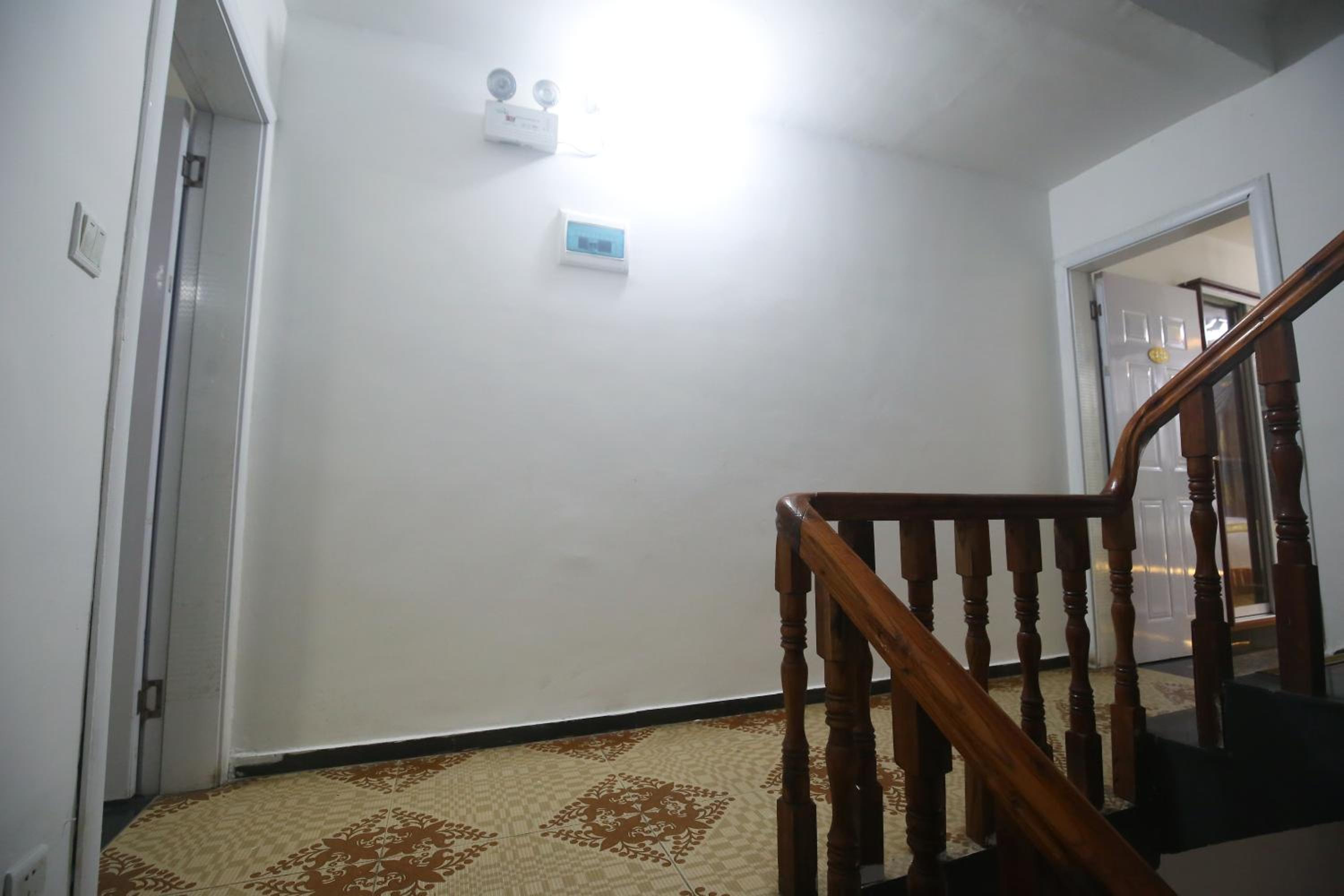 LQJ Riverside Guest House
