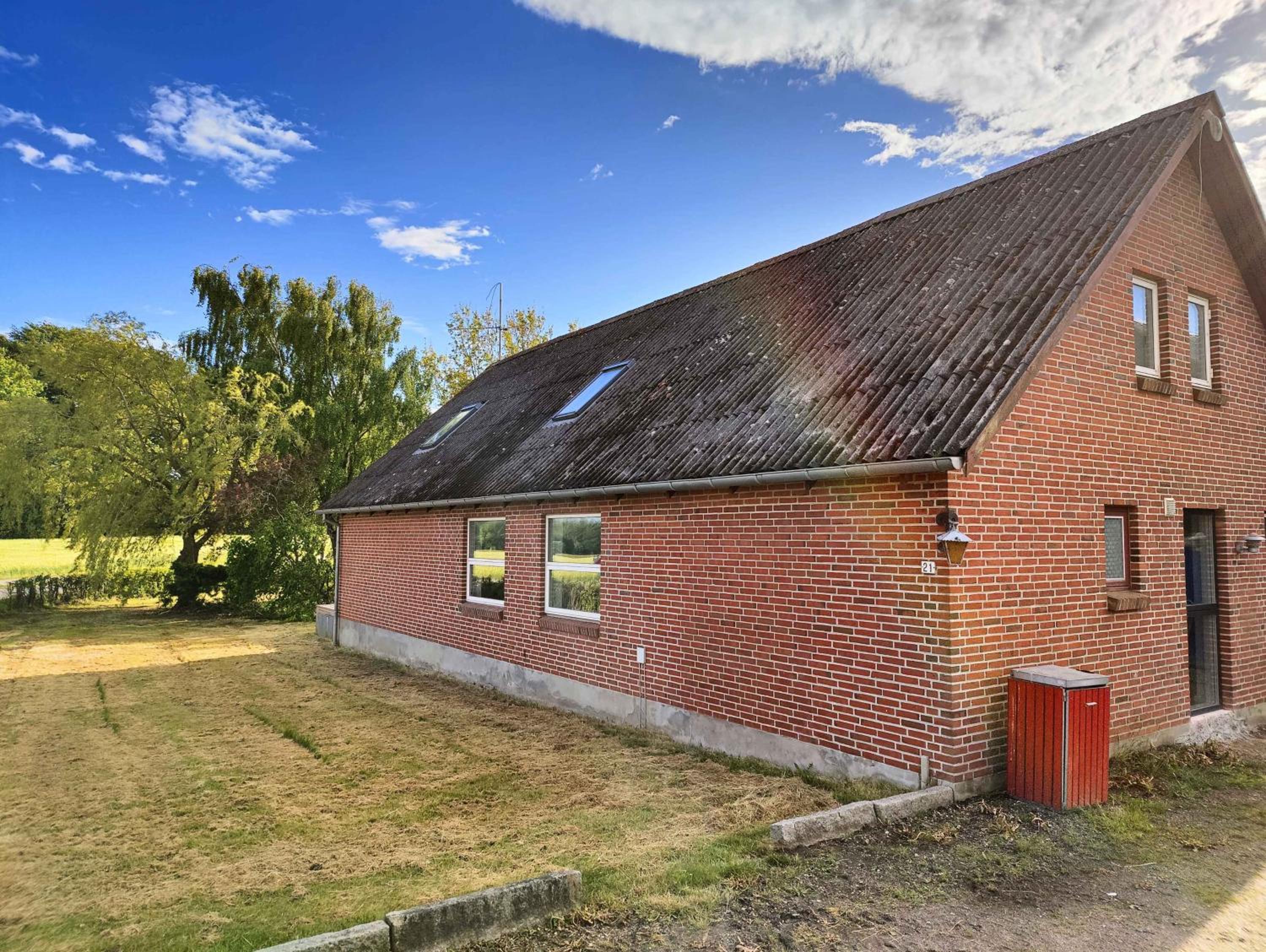 Renovated House With View And Large Terrace