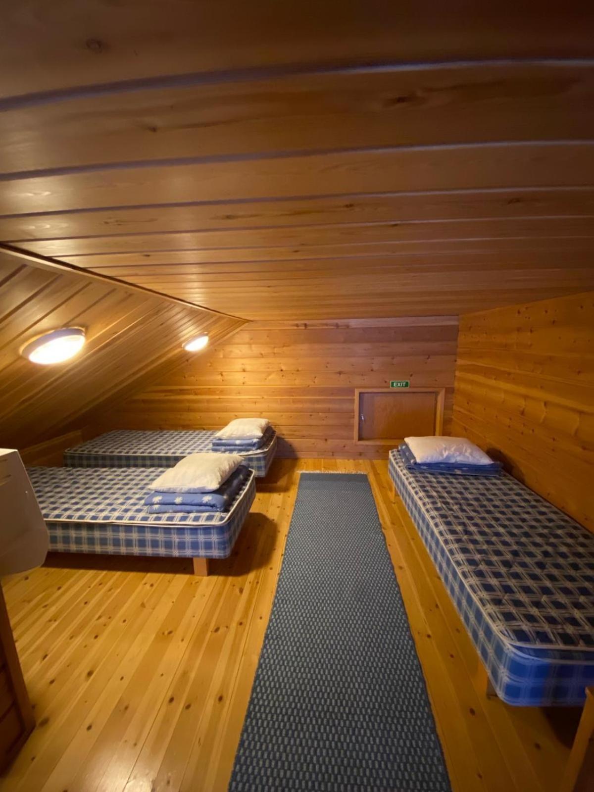 Holiday Apartment Rinnerasti B 6